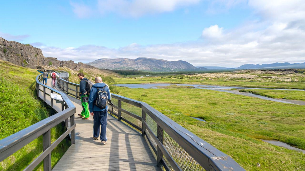 Golden Circle Small Group Excursion from Reykjavik Port