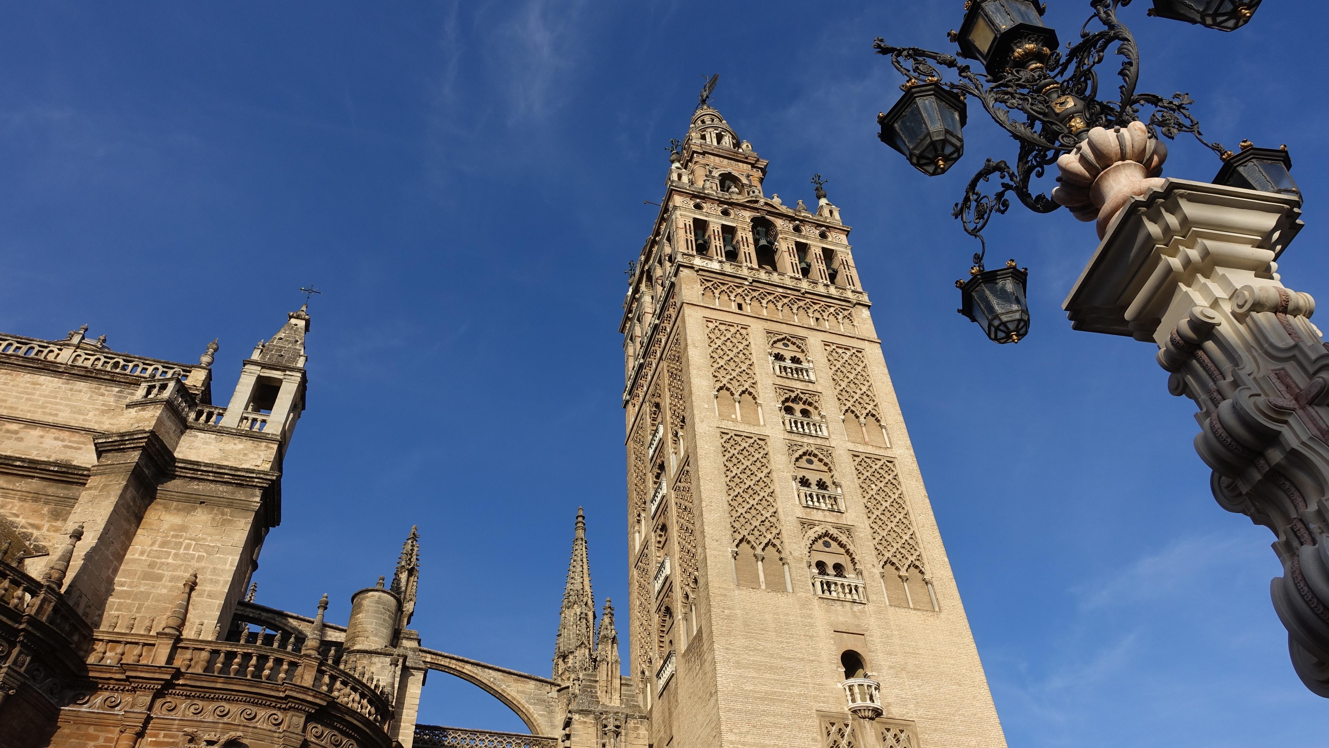 Seville Cathedral & Giralda Tower Small Group Tour