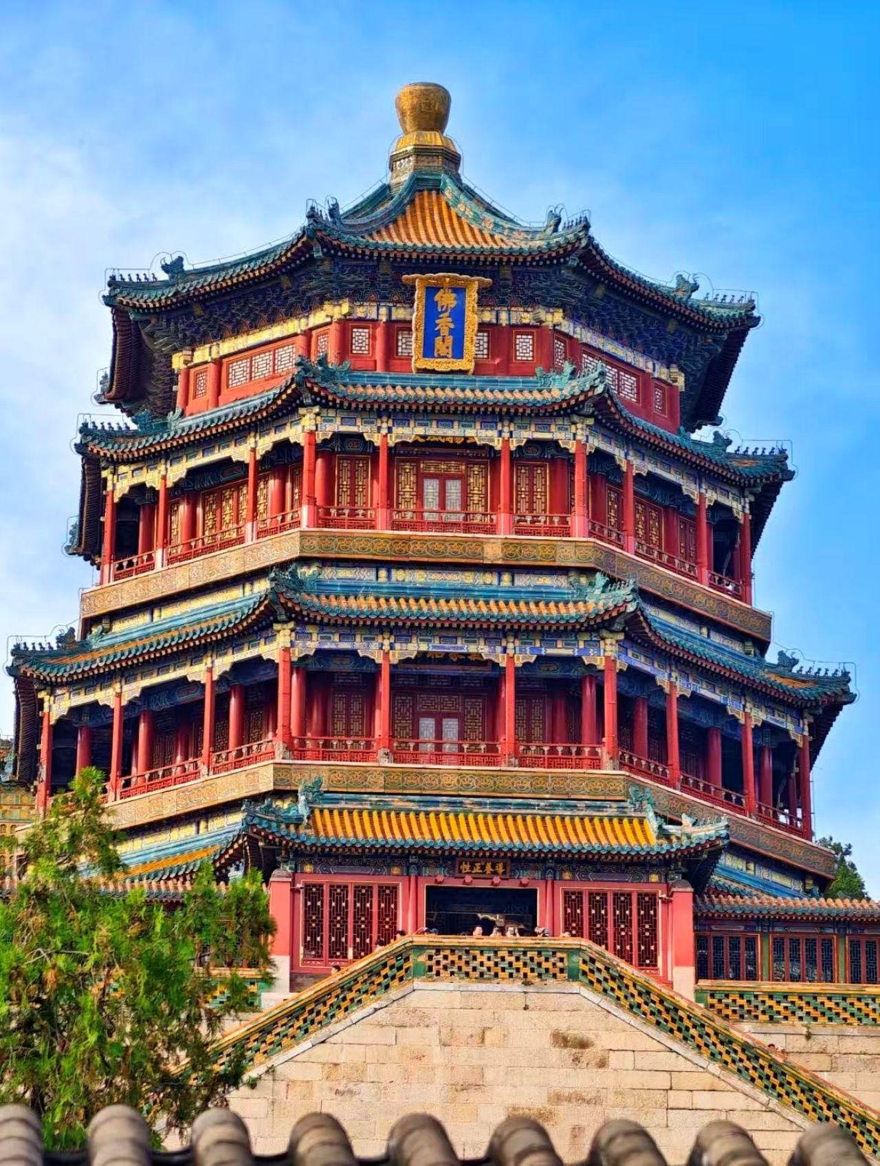 Mutianyu Great Wall & Summer Palace Layover Tour