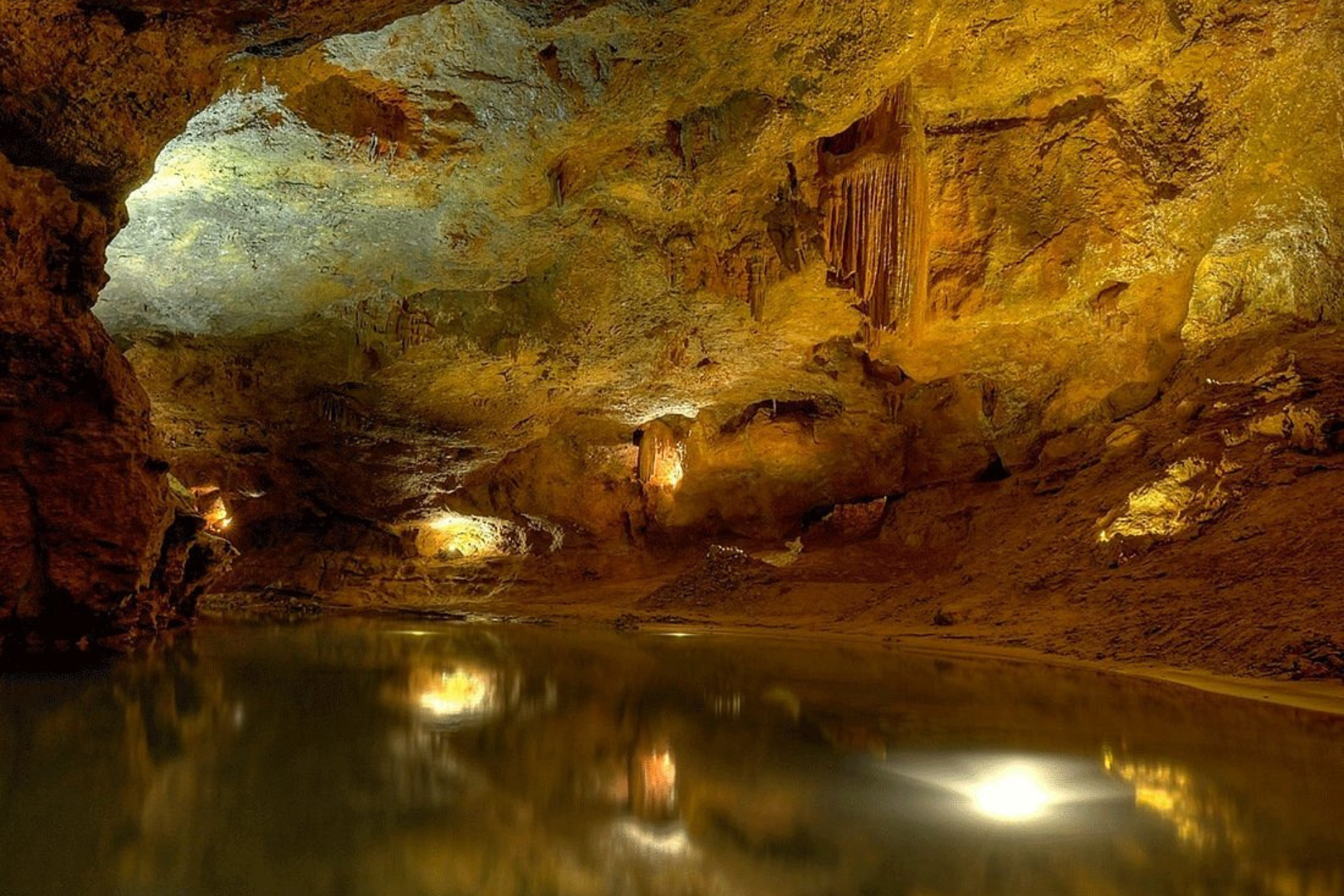 Valencia: Underground River & San José Caves Excursion