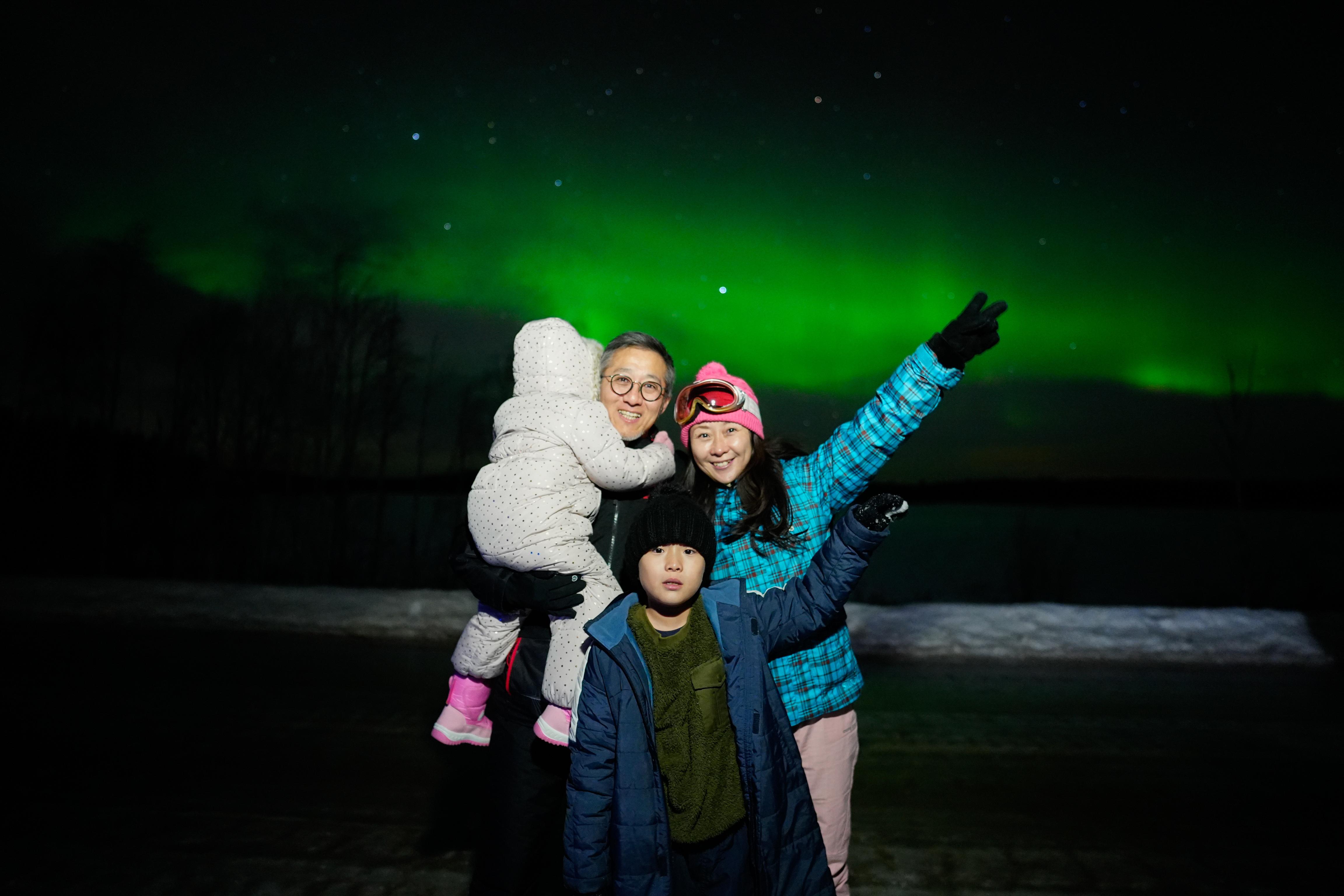 Northern lights tour from Rovaniemi, Finnish Lapland — image 9
