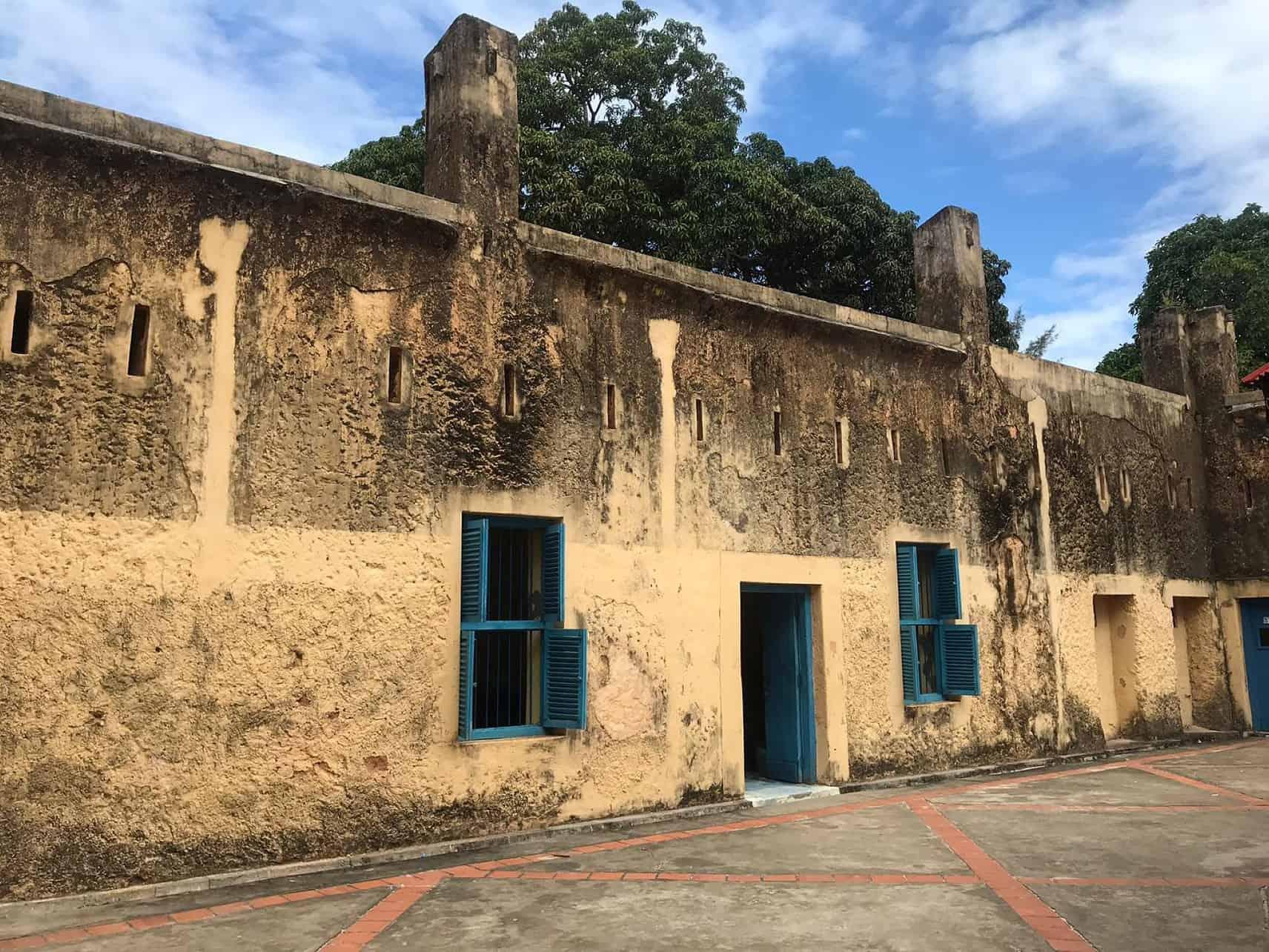 Zanzibar Full-Day Tour: Prison Island, Nakupenda Sandbank & Stone Town BBQ