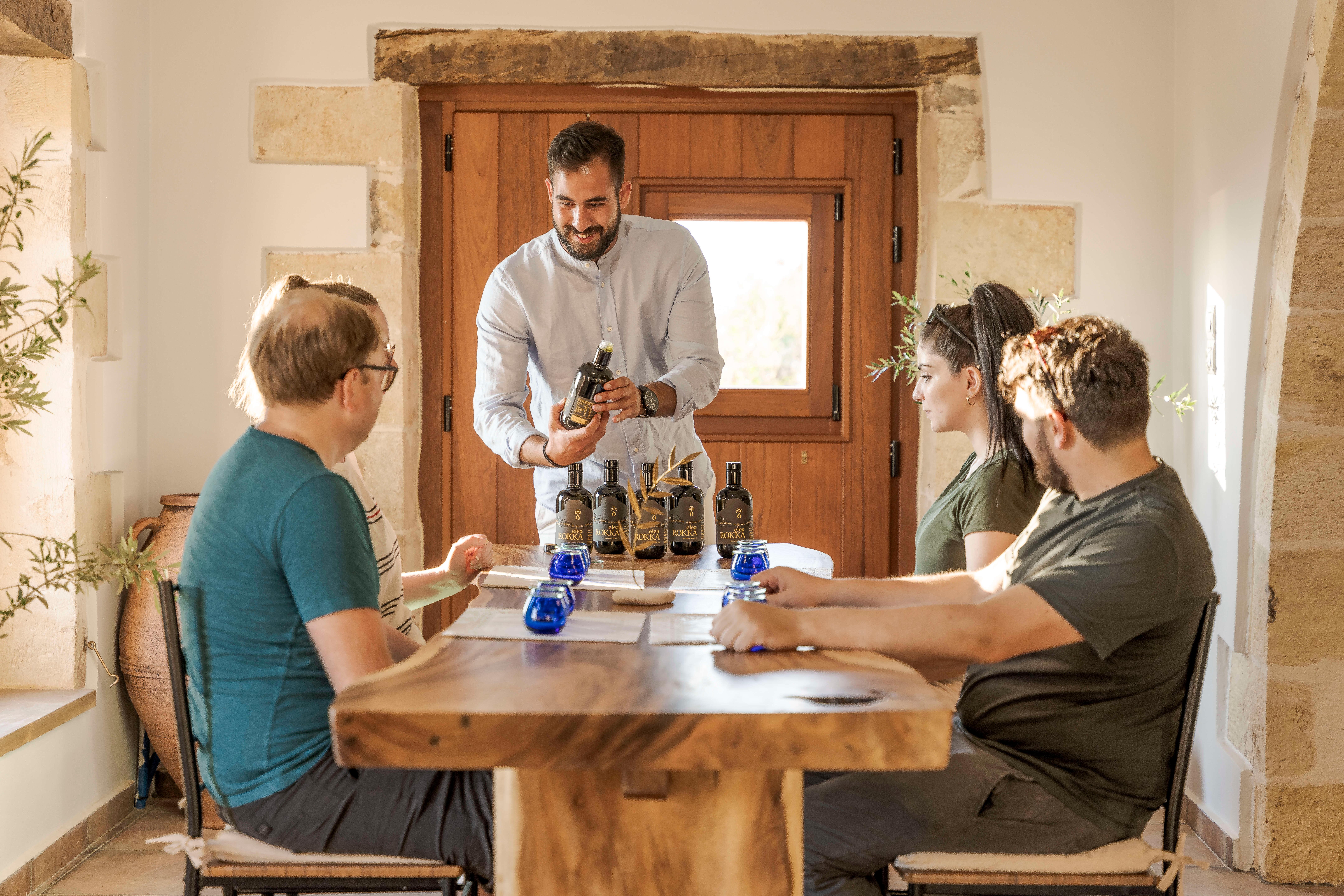 Cretan Olive Oil Tasting & Traditional Meal in Chania