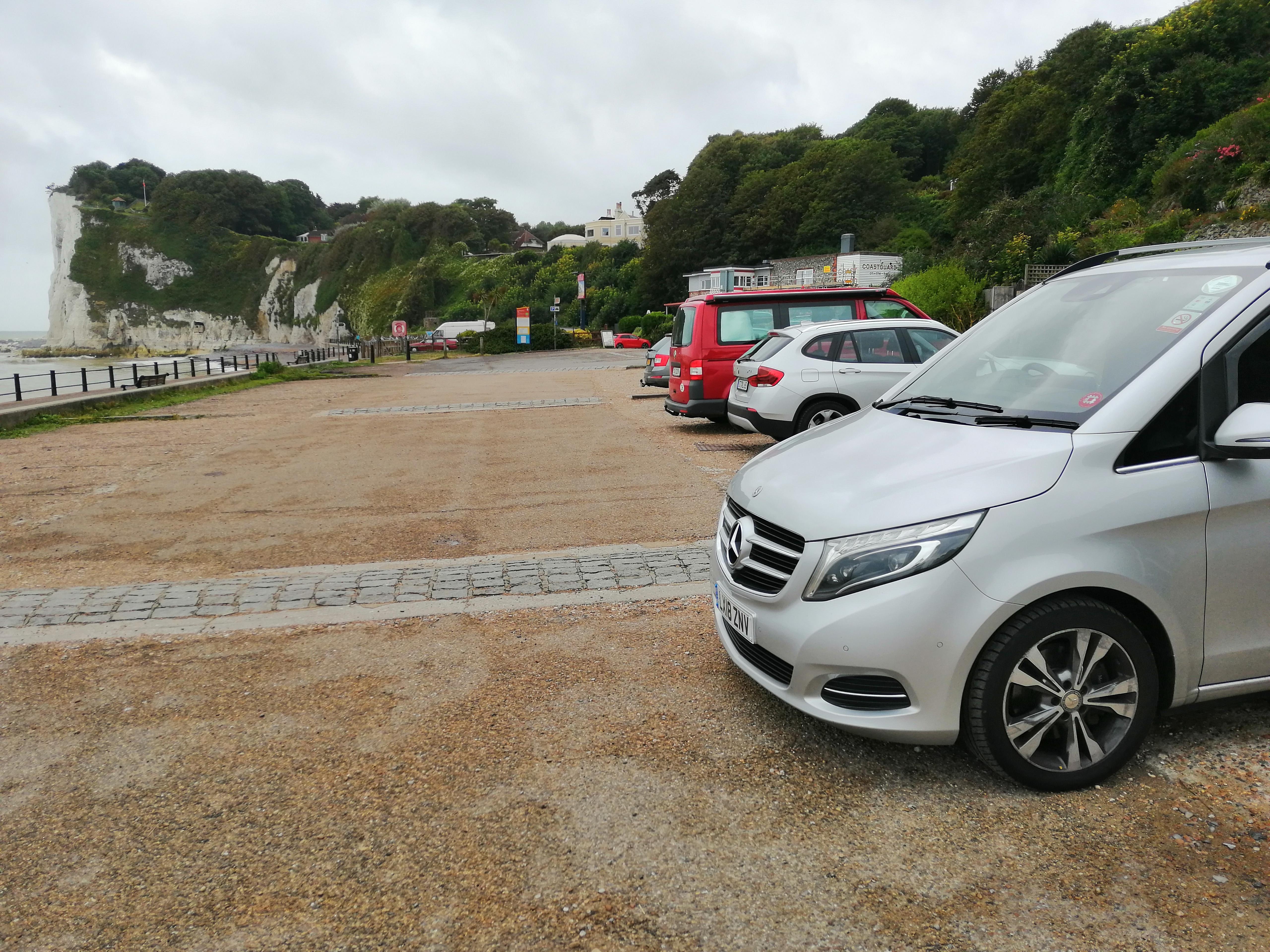 Dover to London Private Tour: Leeds & Dover Castles