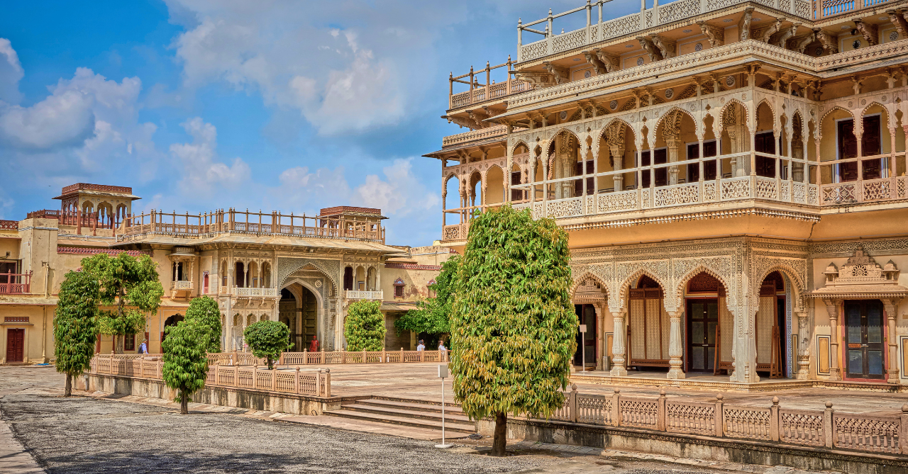 Jaipur Private Full-Day City Tour by Car & Guide