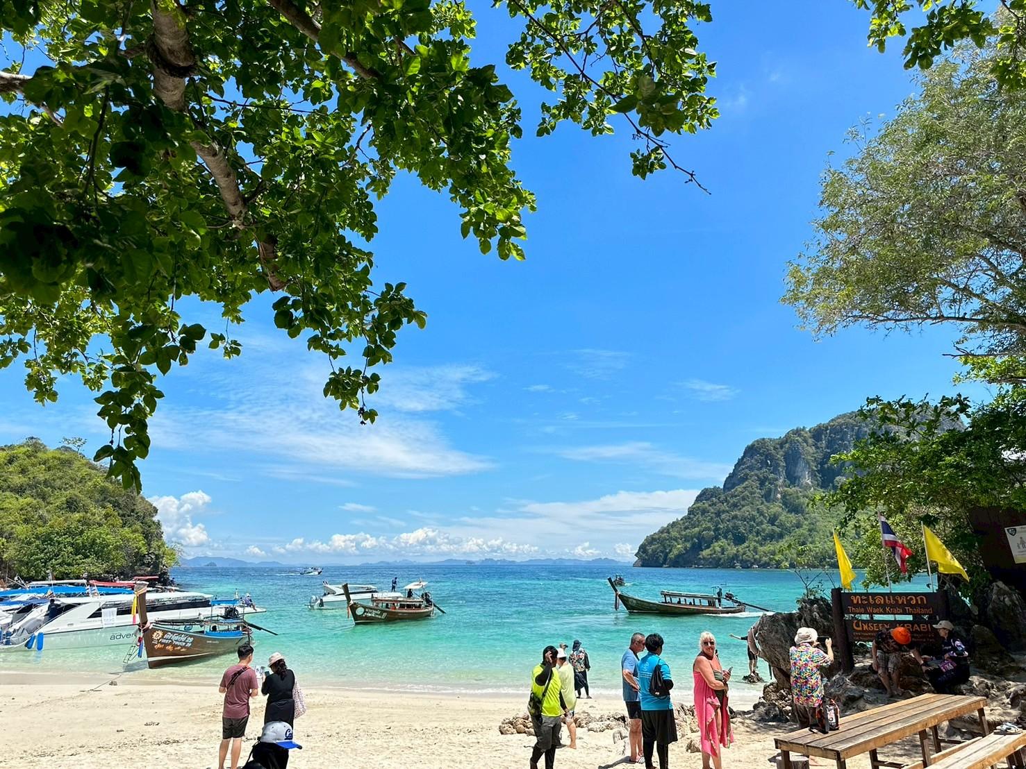 Krabi 4 Islands Longtail or Speedboat Day Trip