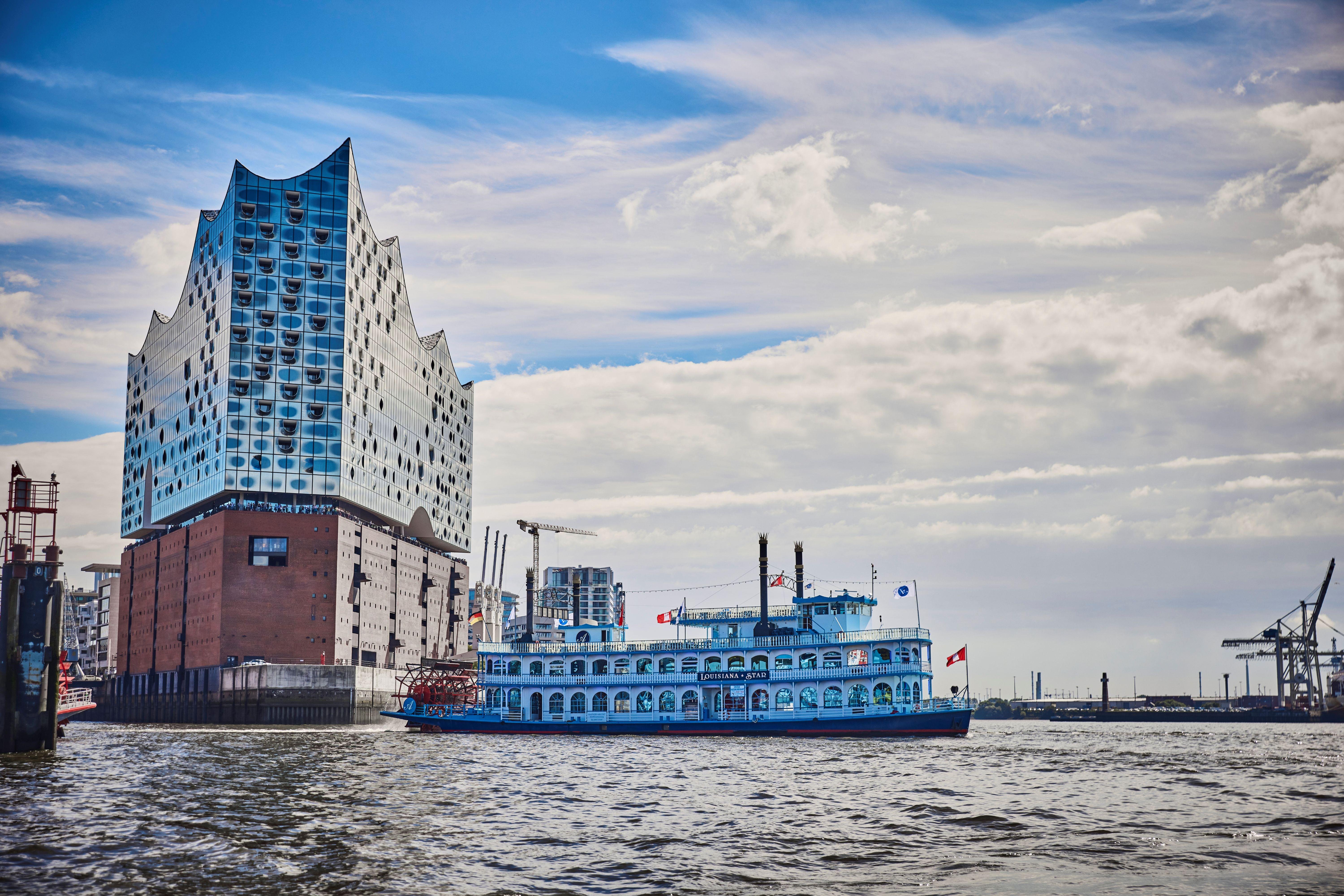 Hamburg: Hafenrundfahrt im Schaufelraddampfer Louisiana Star – 2026 (verifizierte Bewertungen)