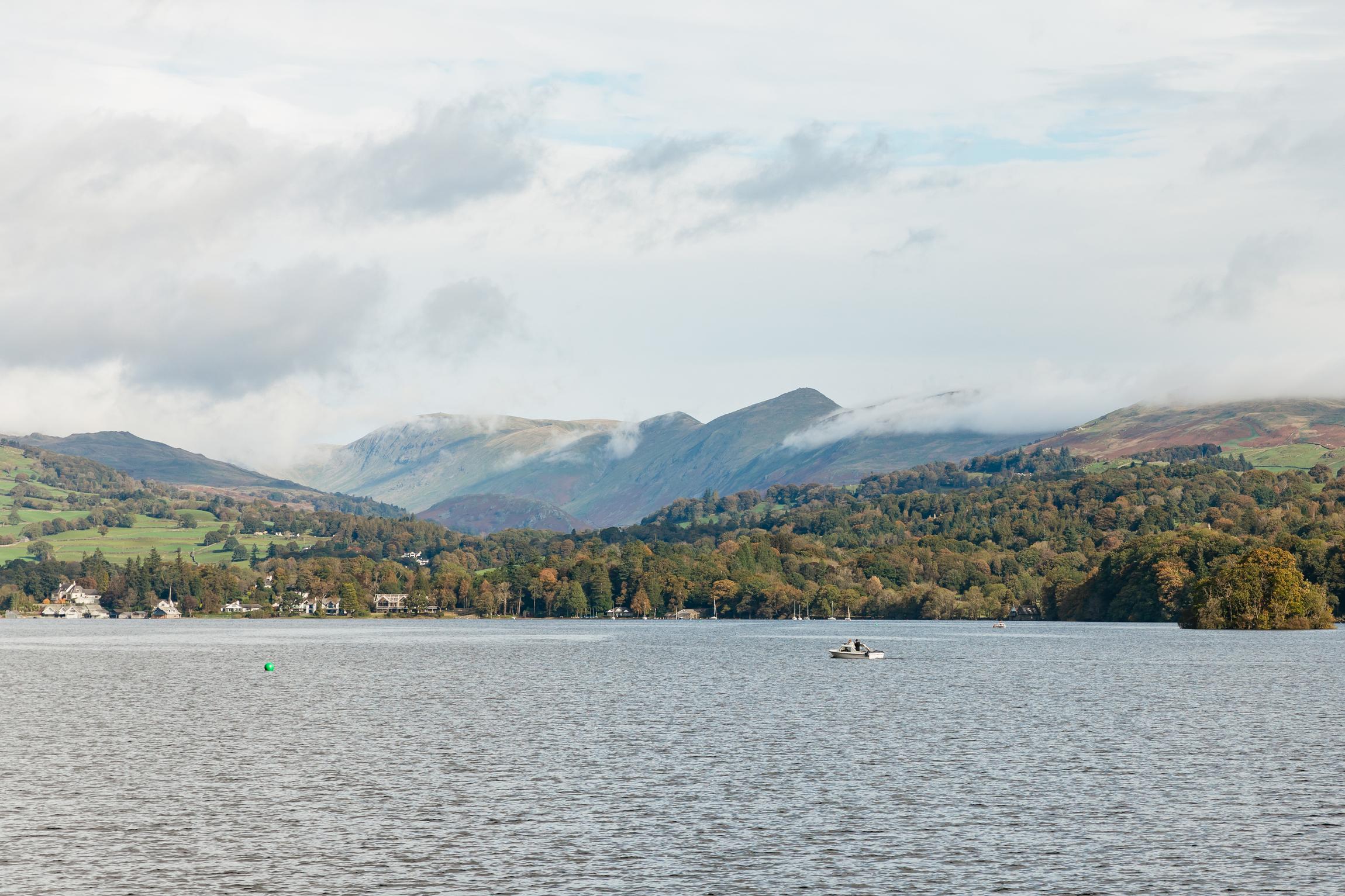 Lake District Day Tour from Manchester with Windermere Cruise