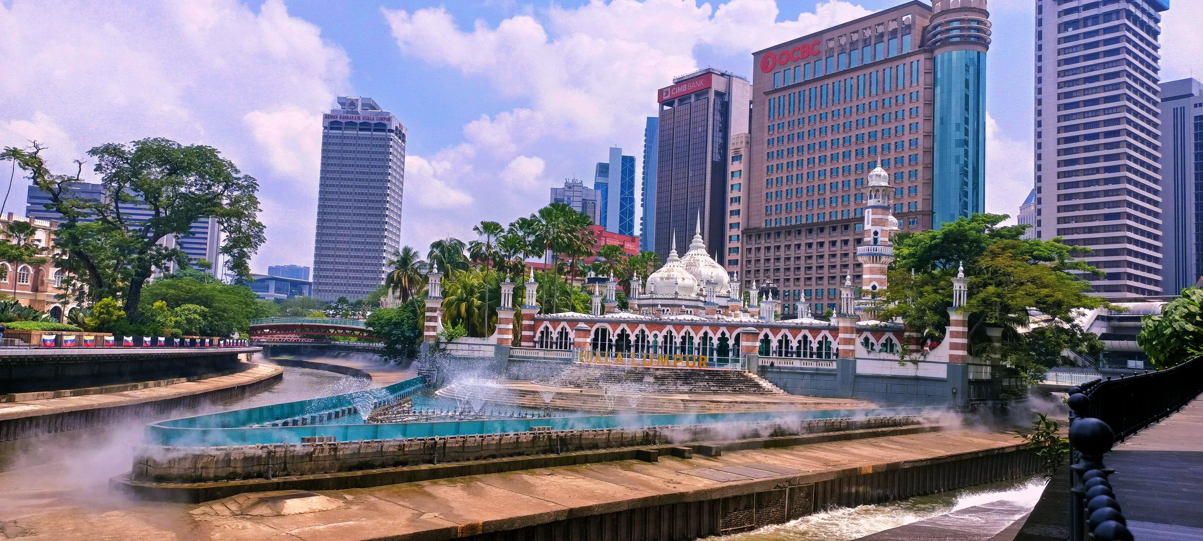 Ultimate Kuala Lumpur City Highlights & Batu Caves Tour