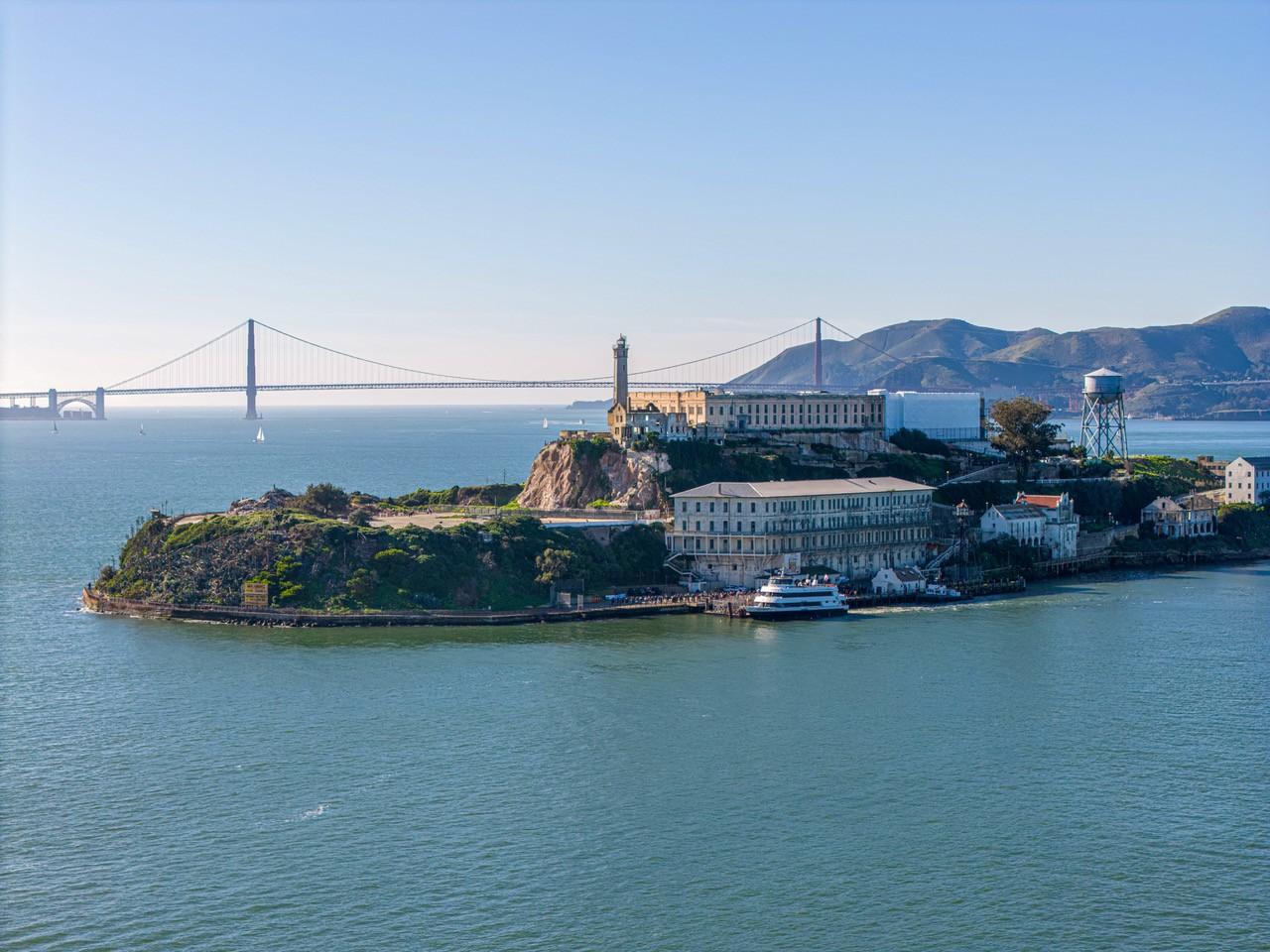 Traghetto ufficiale per Alcatraz Island e tour audio del blocco celle