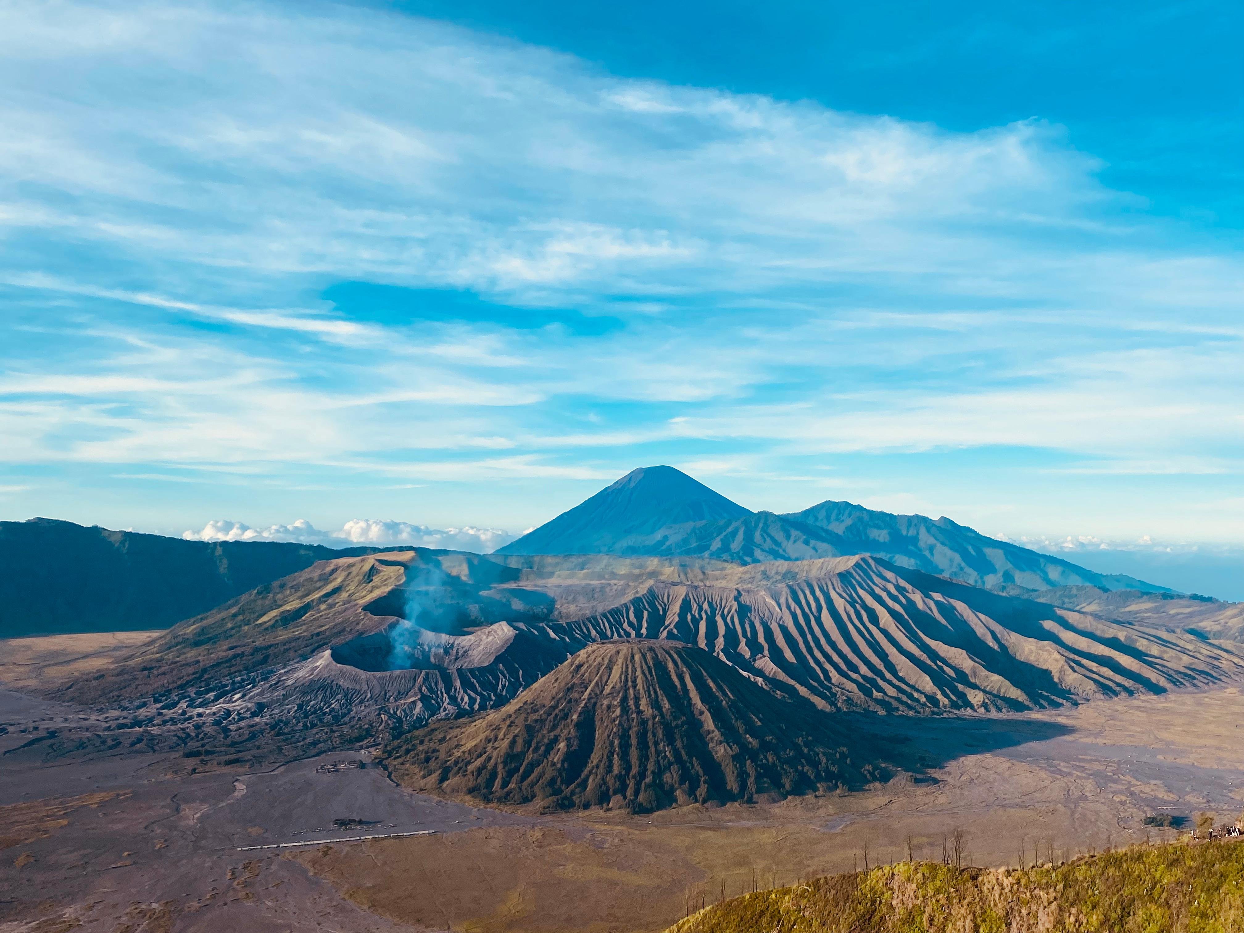 Mount Bromo & Ijen Crater 3-Day Volcano Tour from Yogyakarta