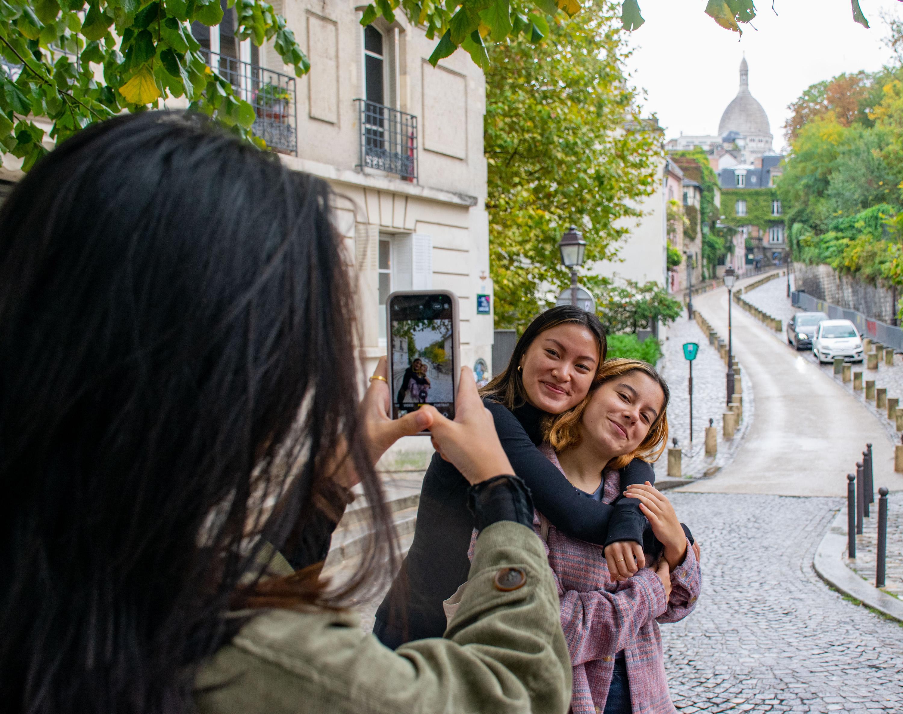 Private Full-Day Paris Tour with a Local Guide