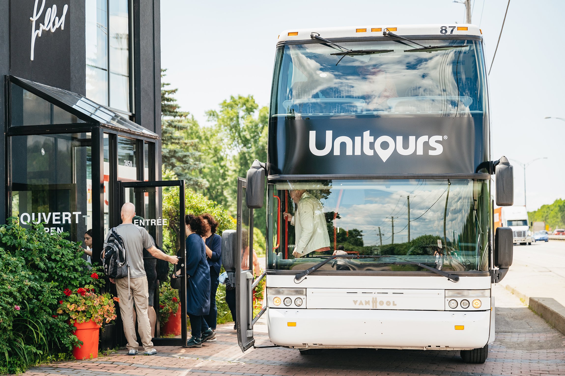Quebec City: Montmorency Falls & Ile d'Orleans Half-Day Tour