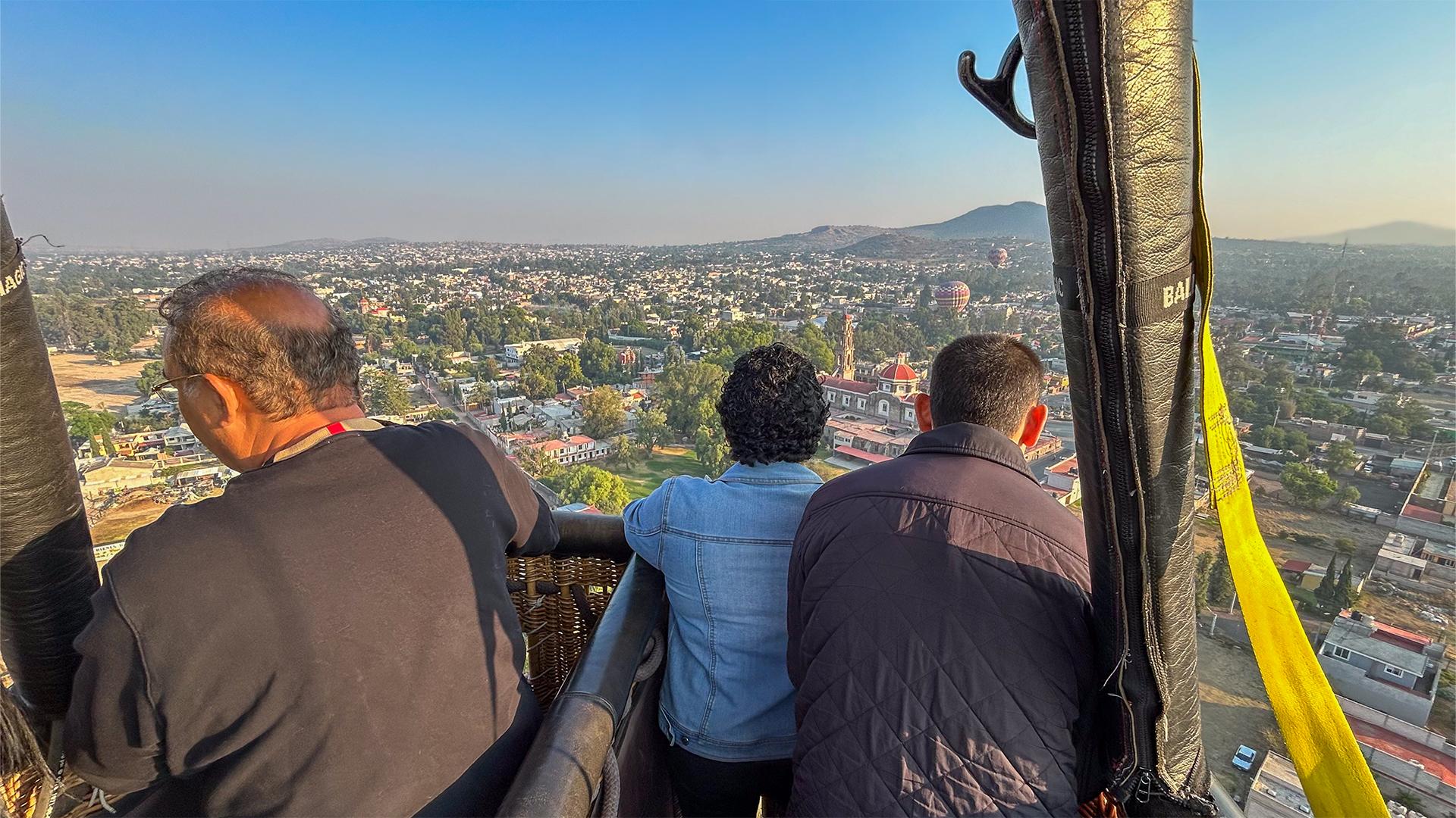 Teotihuacan Hot Air Balloon Adventure & Basilica Tour