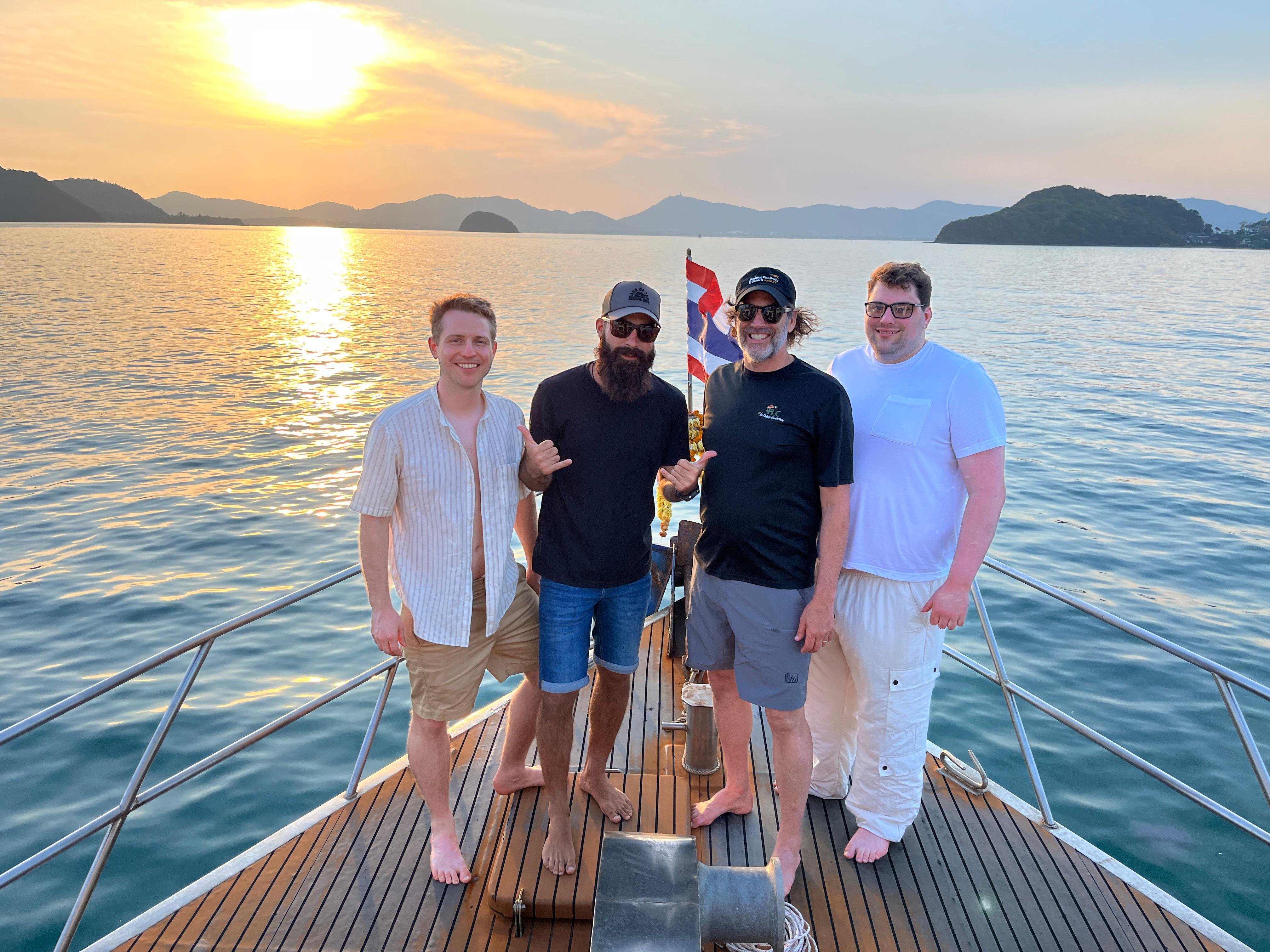3-Dive Certification Expedition: Phi Phi Islands & Shark Point