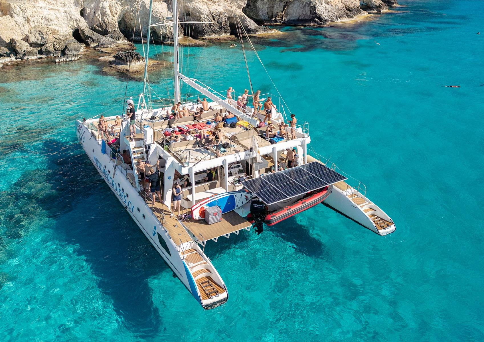 Sunset Catamaran Cruise with Open Bar & Buffet