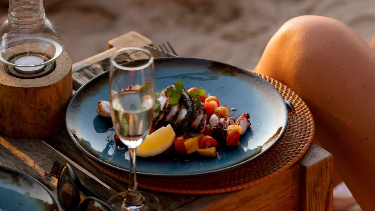 Phuket Beach Club Crawl & Tipsy Brunch