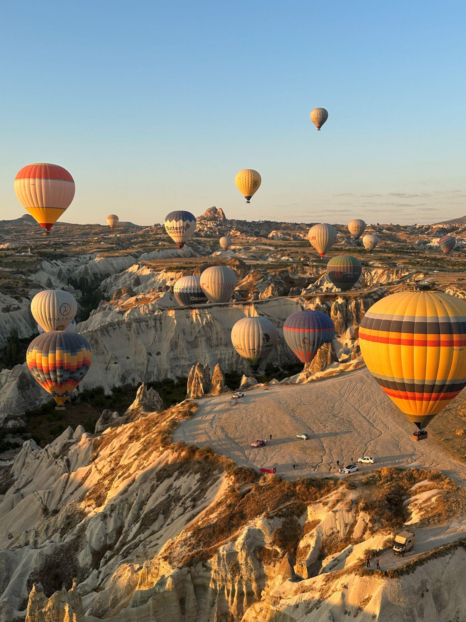 Göremland Sunrise Hot Air Balloon Flight with Hotel Transfers