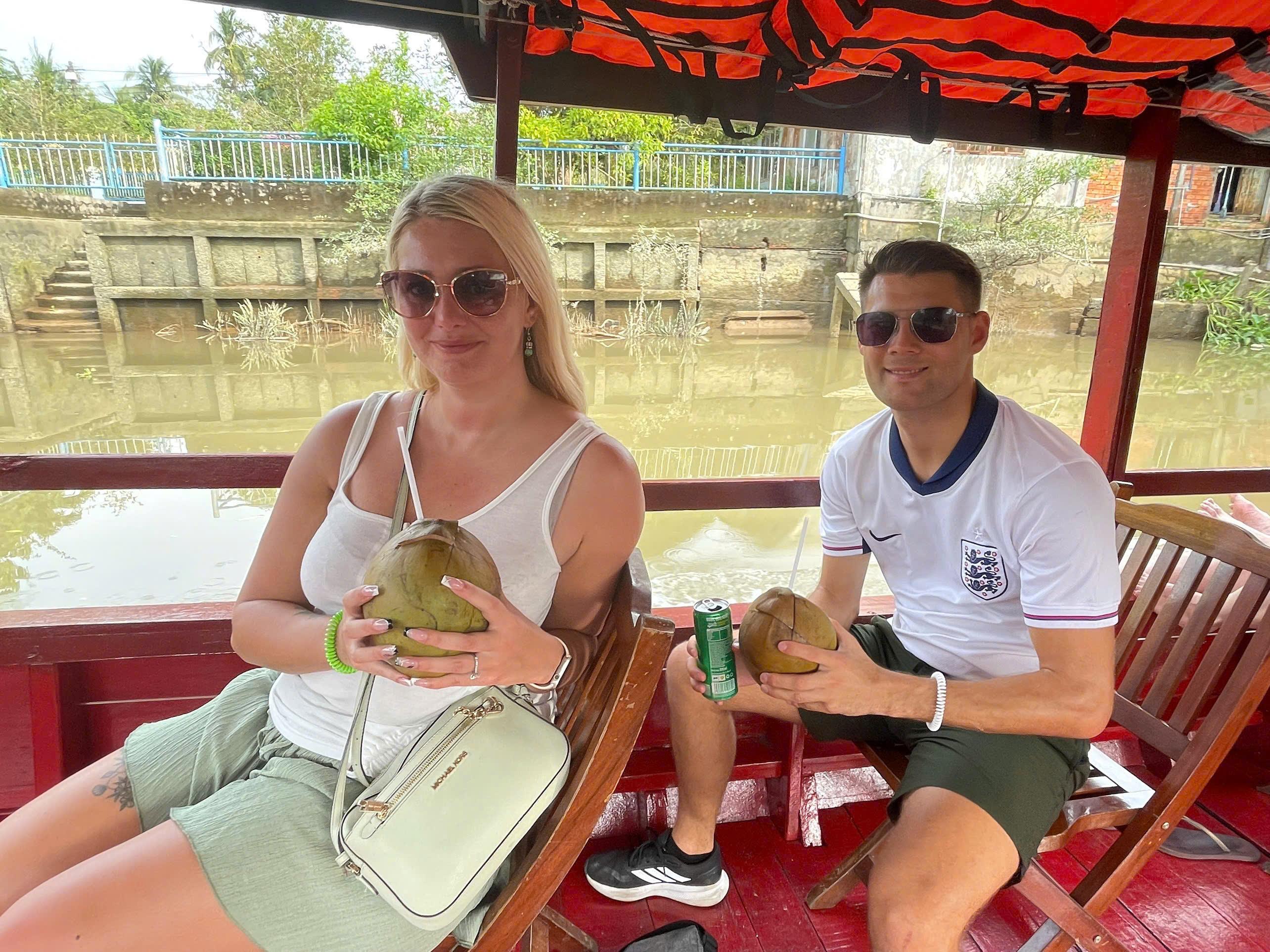 2-Day Mekong Delta Adventure to Phnom Penh