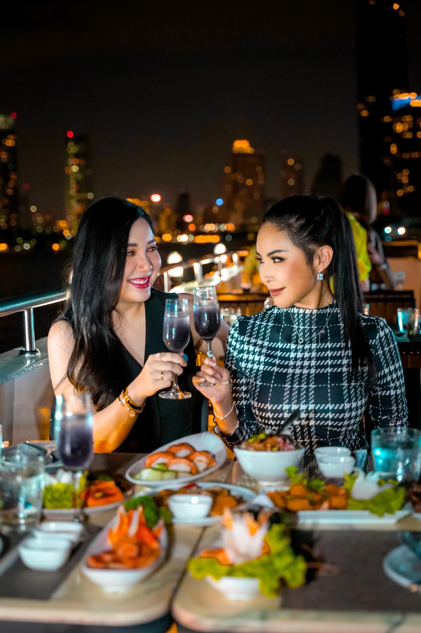 Bangkok Meridian Dinner Cruise with Optional Transfers