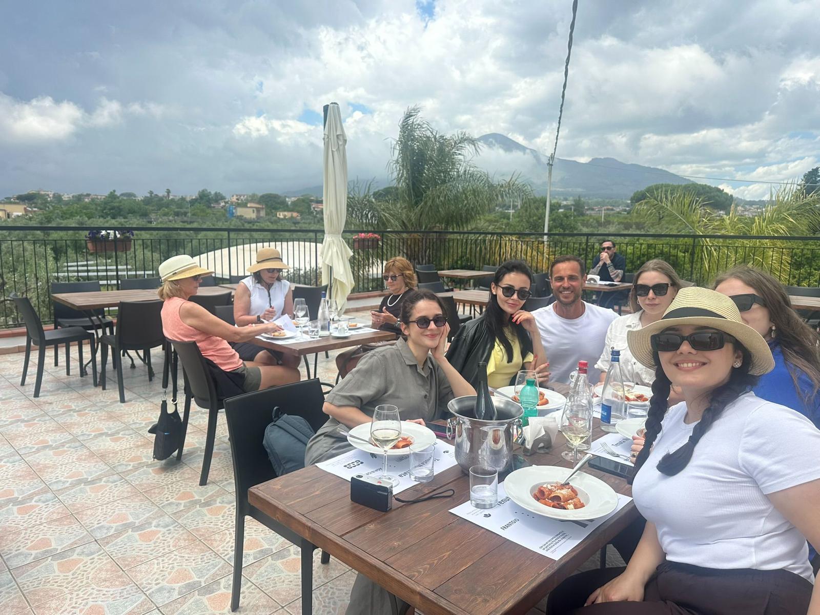 Pompeii Discovery: Ancient Ruins, Wine Tasting, and Lunch
