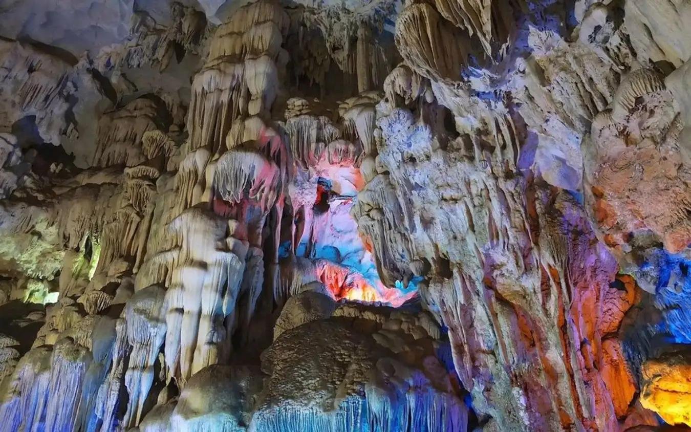 Private Ha Long Bay Full-Day Tour from Hanoi