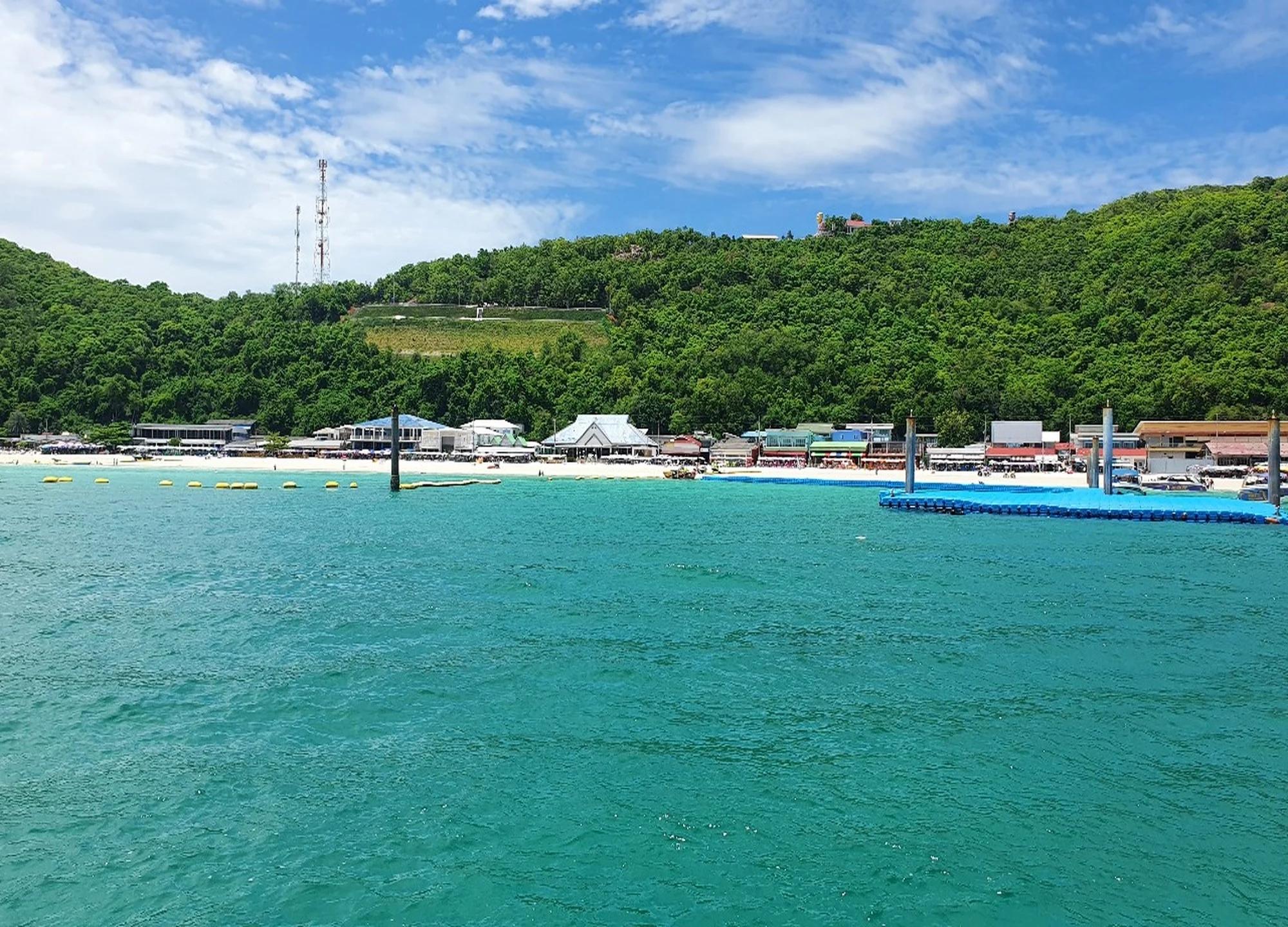 Pattaya: Coral Island Snorkeling and Kayaking Adventure