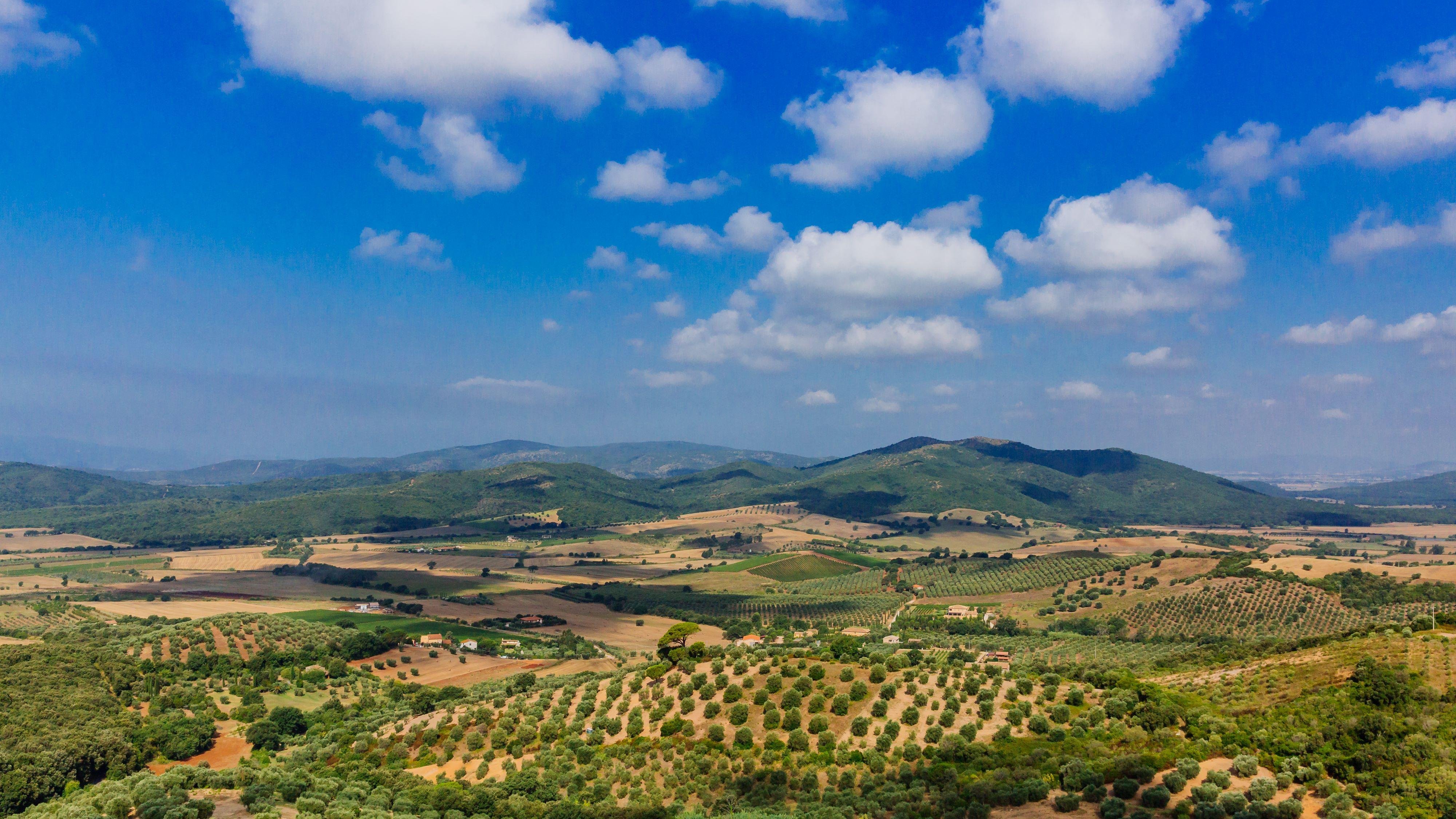 Civitavecchia to Tuscany & Saturnia Day Trip with Wine Tasting