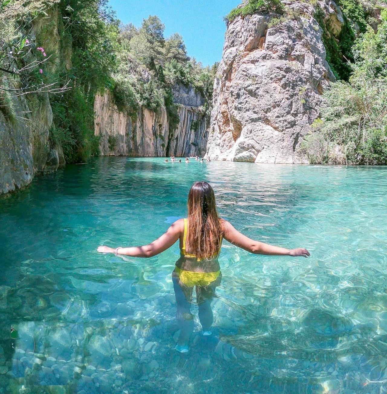 Montanejos Hot Springs & Novia Waterfall Day Trip