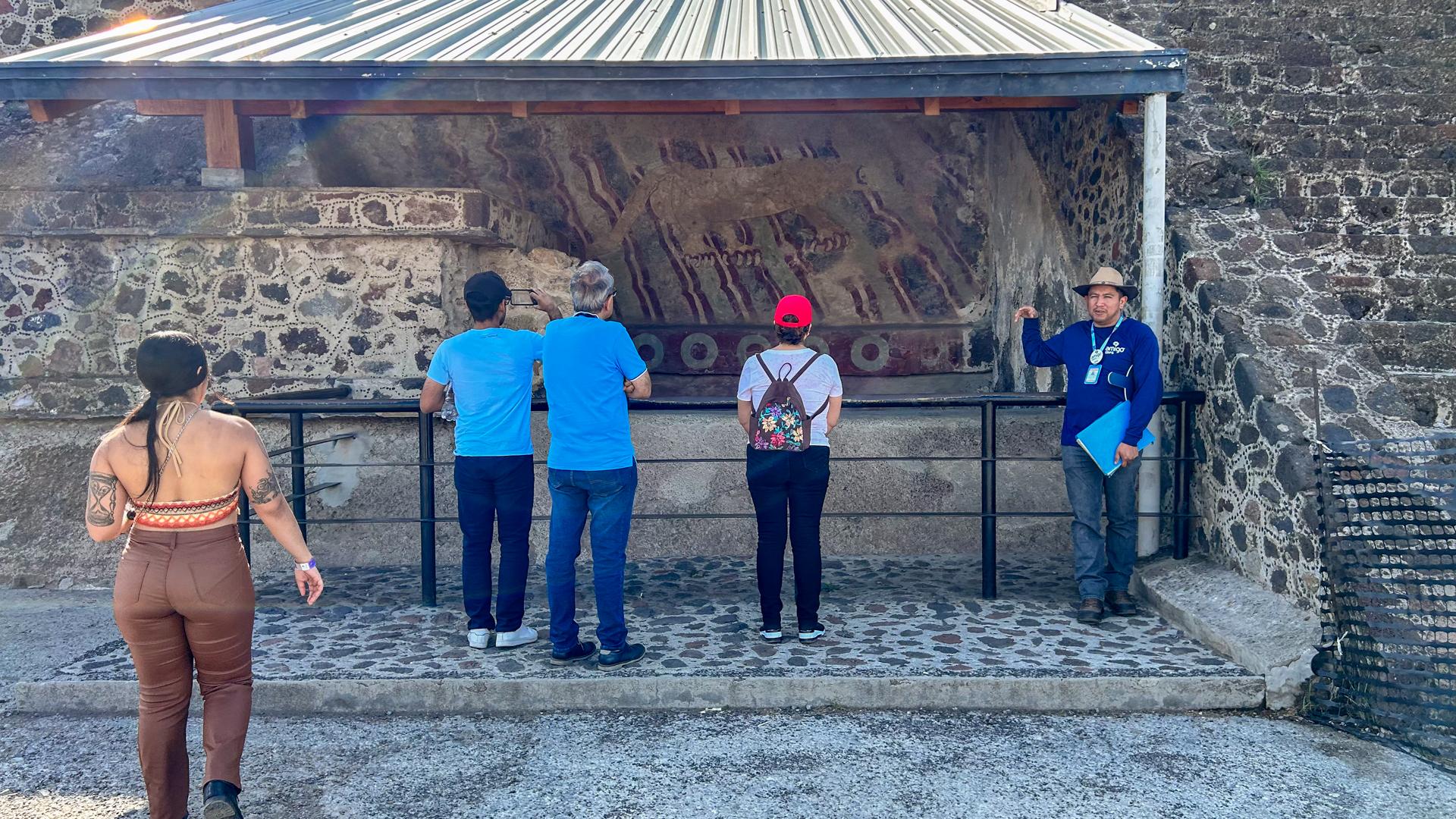 Teotihuacan, Tlatelolco & Guadalupe Shrine Full-Day Tour