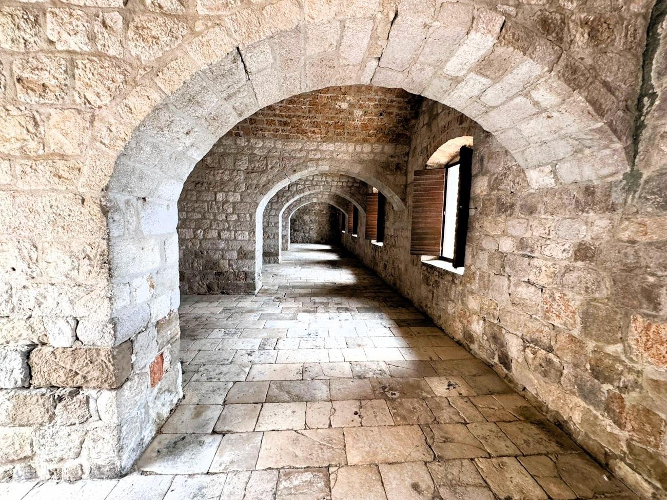Dubrovnik City Walls Old Town terracotta rooftops Adriatic view — image 18