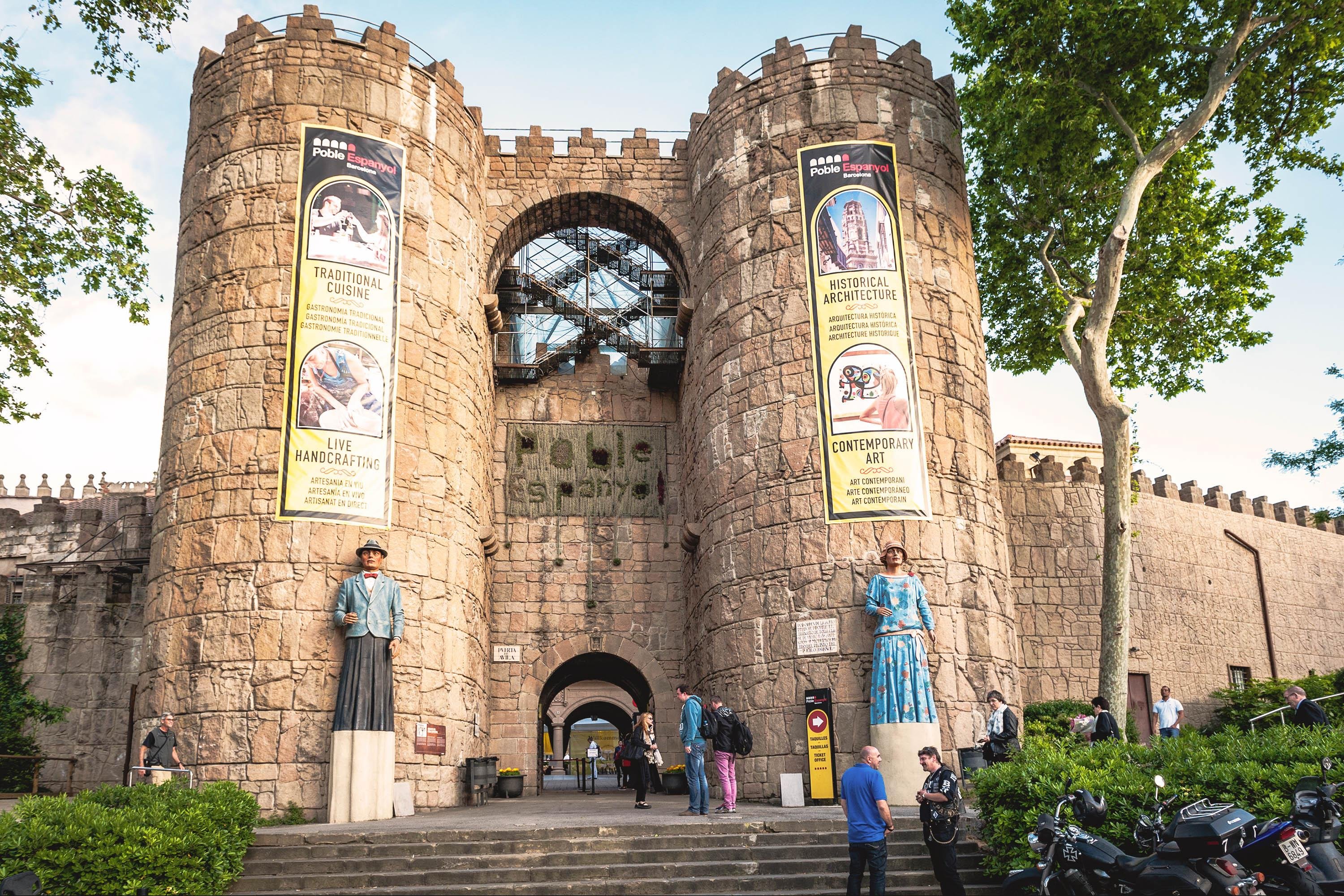 Montjuïc Audio Tour with Optional Poble Espanyol Entry