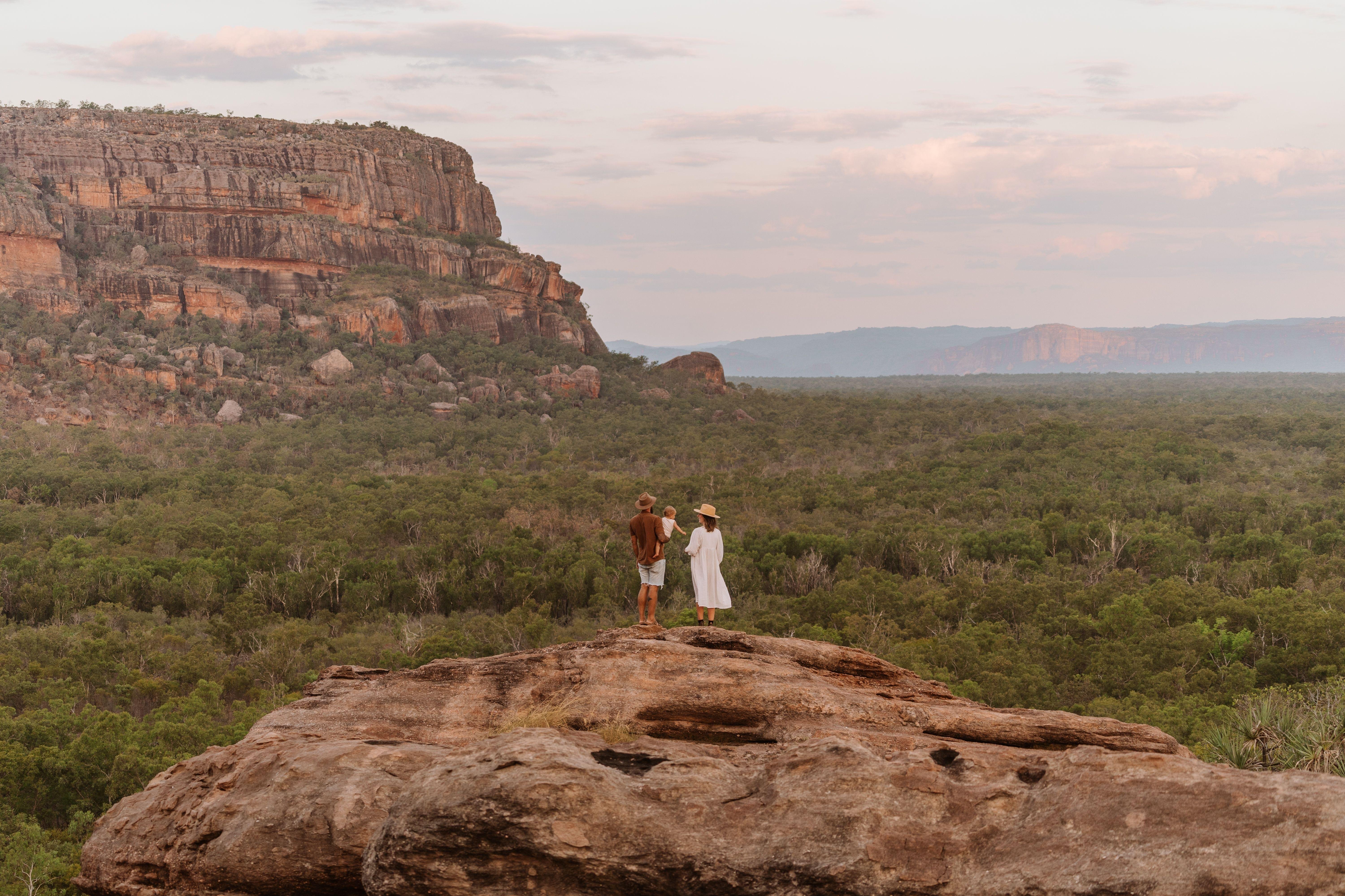 Kakadu National Park Sunset Tour with Yellow Water Cruise