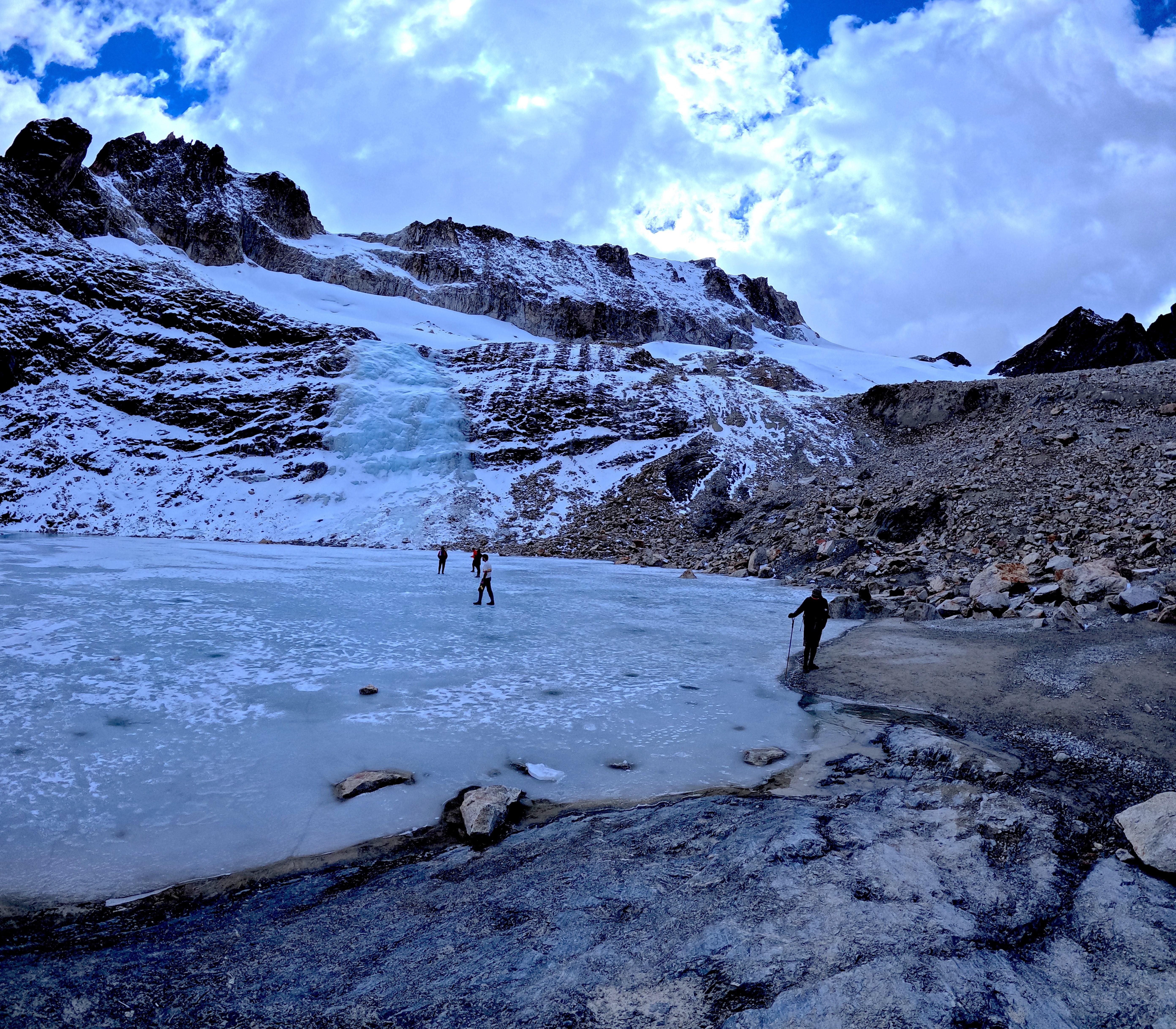 Randonnée au mont Charquini vers la lagune Émeraude