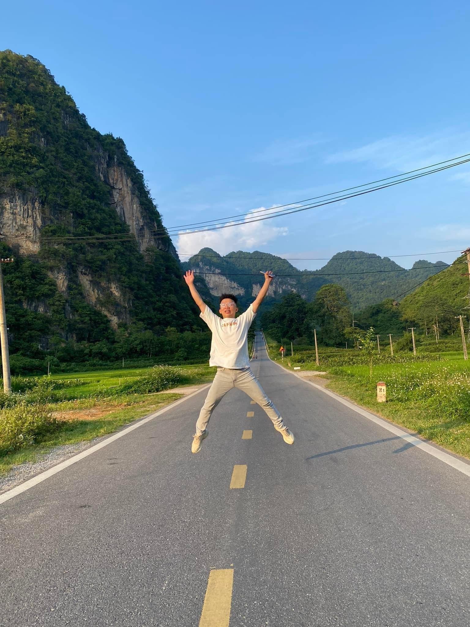 Cao Bang Loop: 3-Day Guided Mountain Adventure