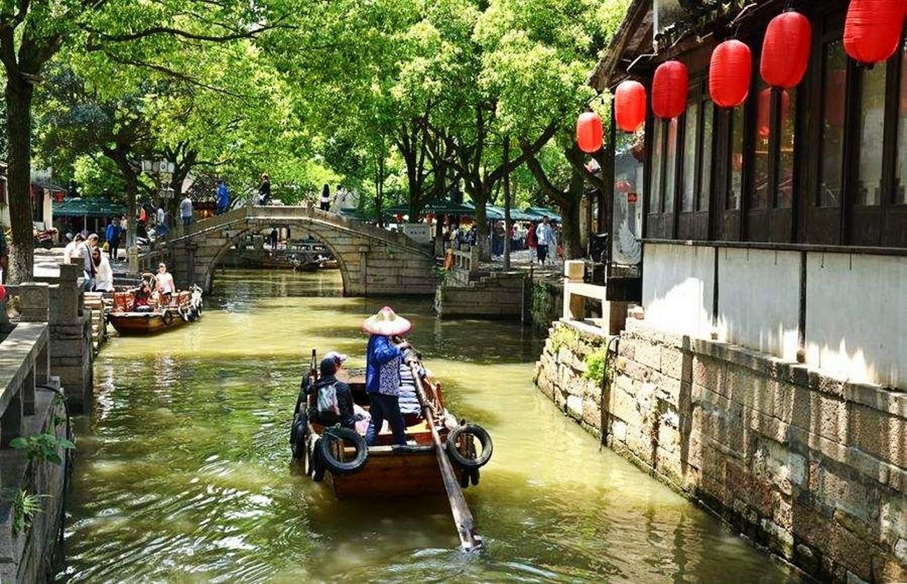 Private Suzhou Gardens & Tongli Water Village Tour from Shanghai