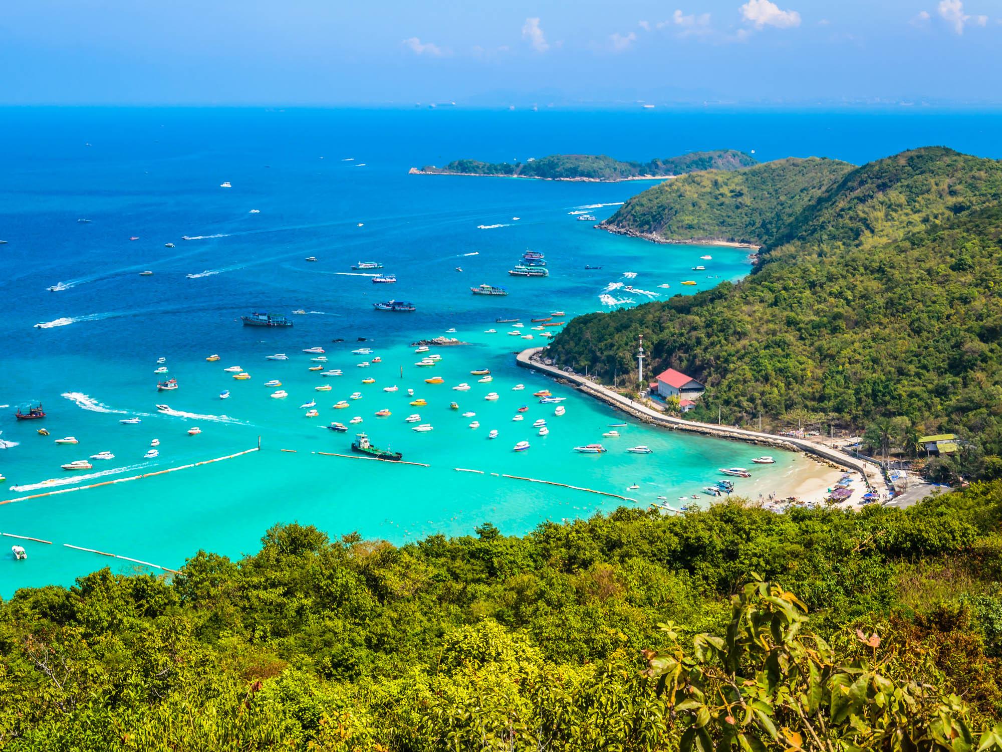 Bangkok to Pattaya: Koh Larn Island & Sanctuary of Truth Day Trip