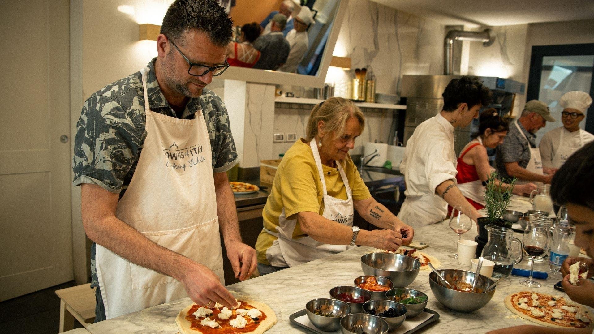 pizza making class in Florence — photo 7