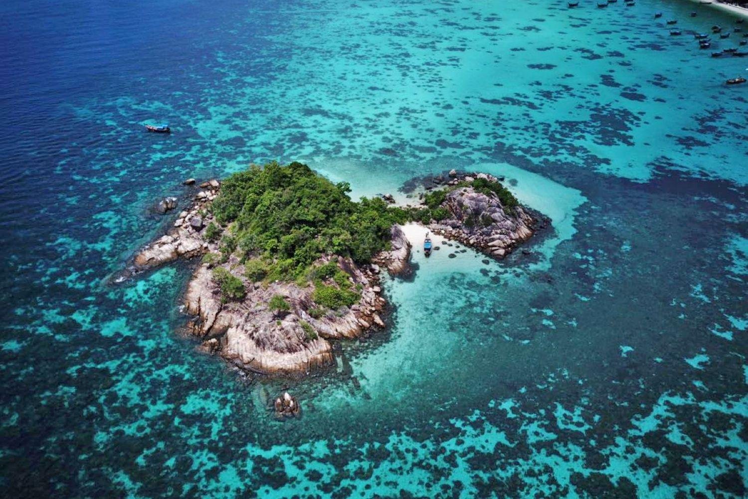 Koh Lipe Island Hopping & Snorkeling Longtail Boat Trip