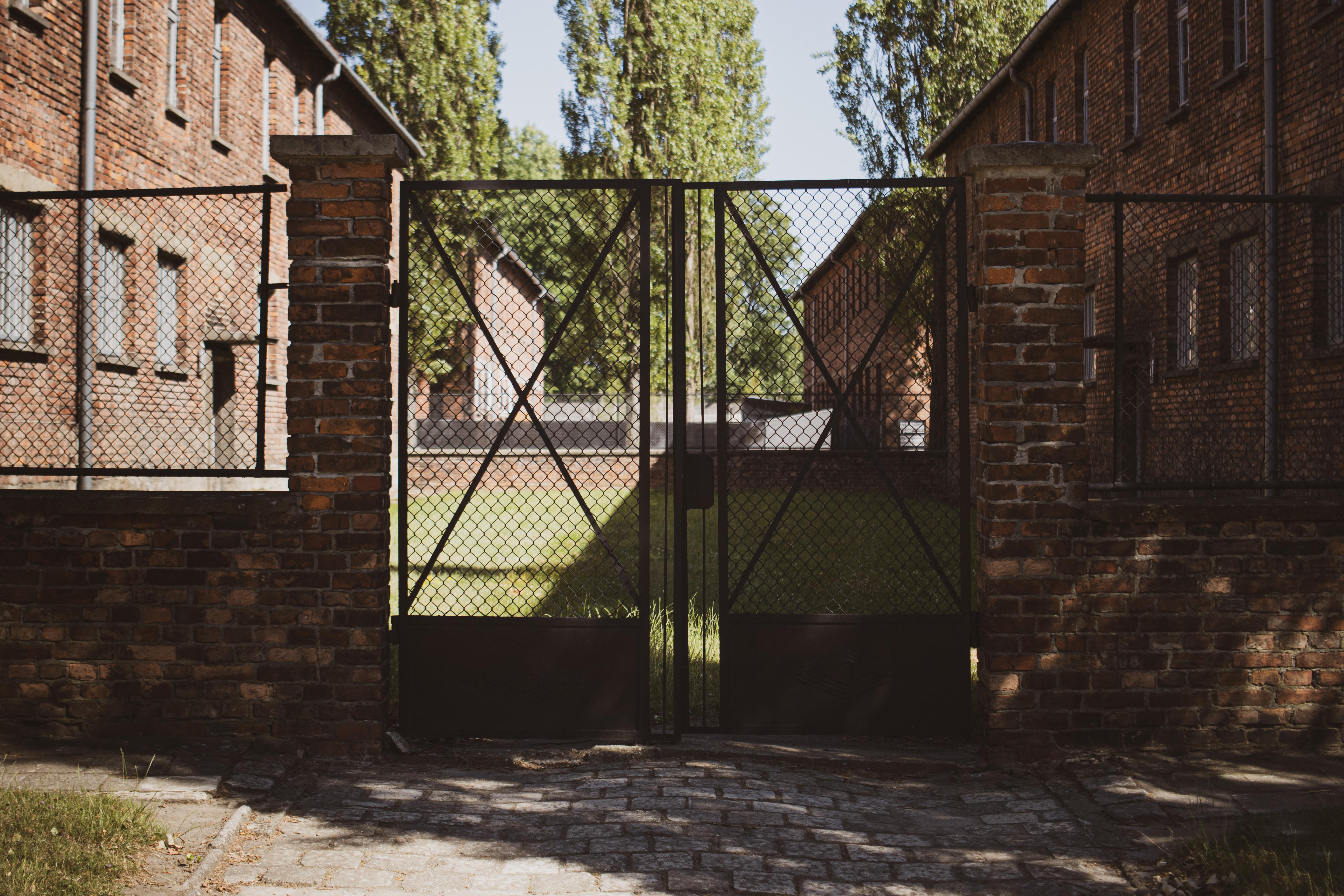 Wycieczka do Auschwitz-Birkenau z przewodnikiem i transportem z Krakowa