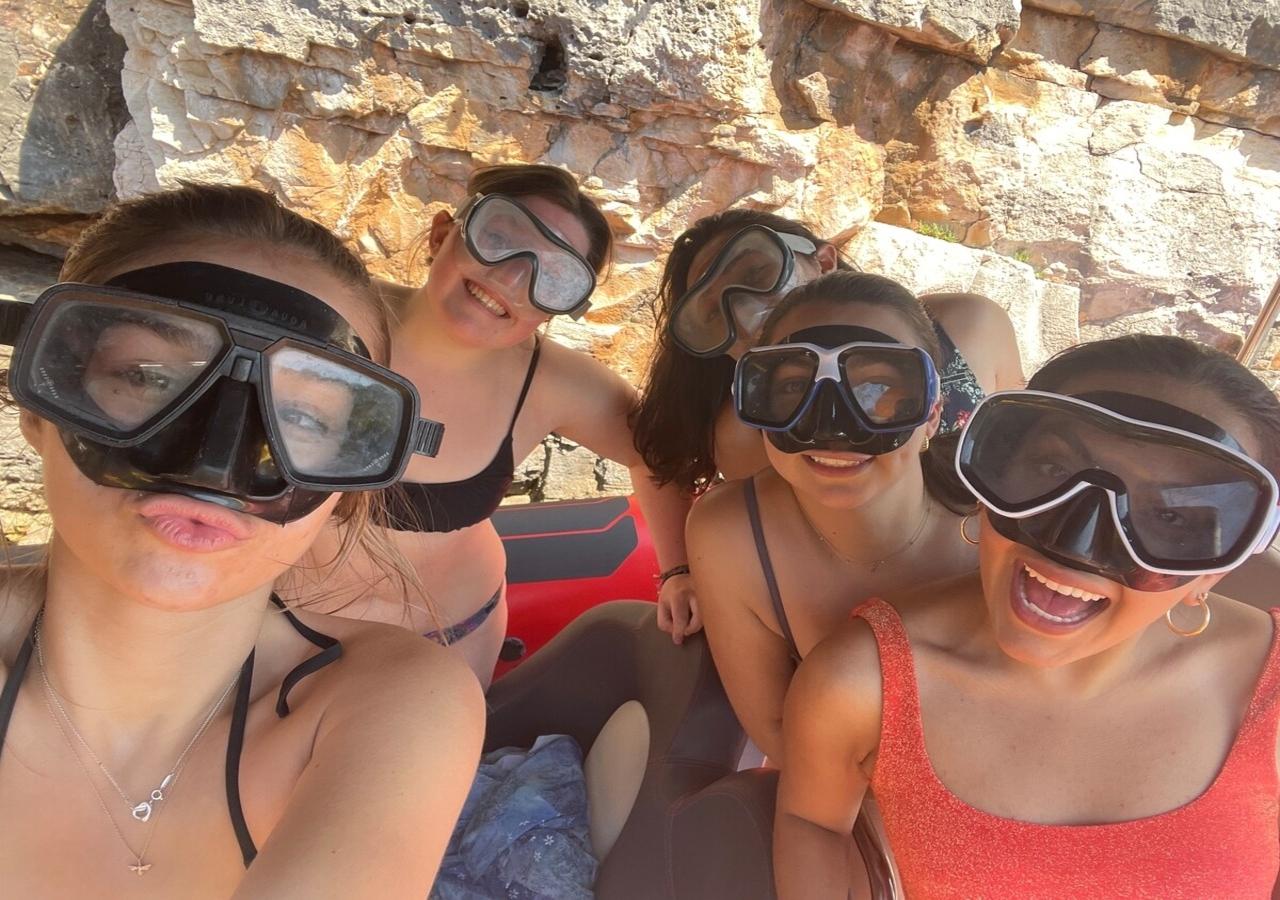 5-Island Speedboat Adventure: Blue Cave & Hvar from Split