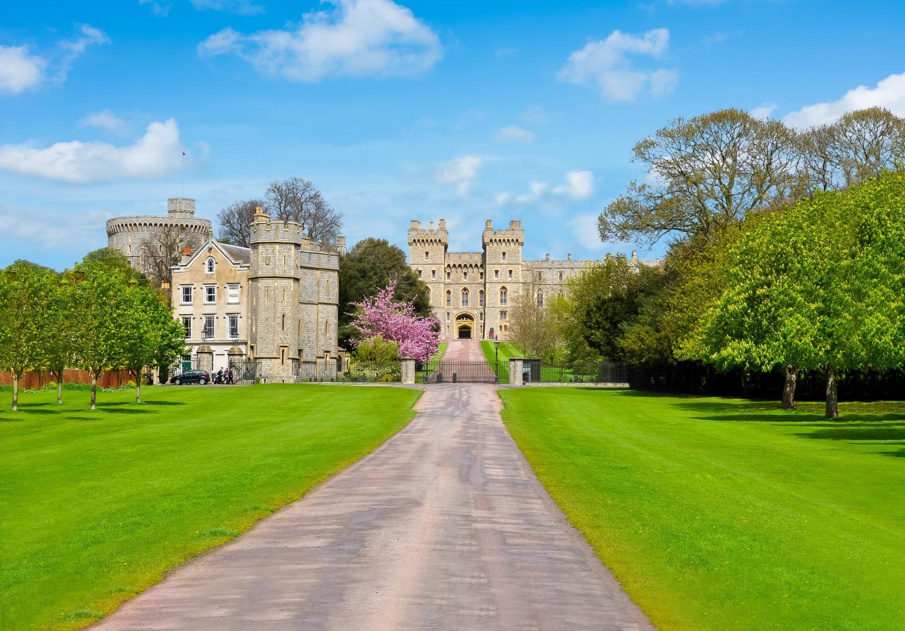 London: Windsor, Stonehenge, Bath, and Roman Baths Day Trip - 2026 (Verified Reviews)