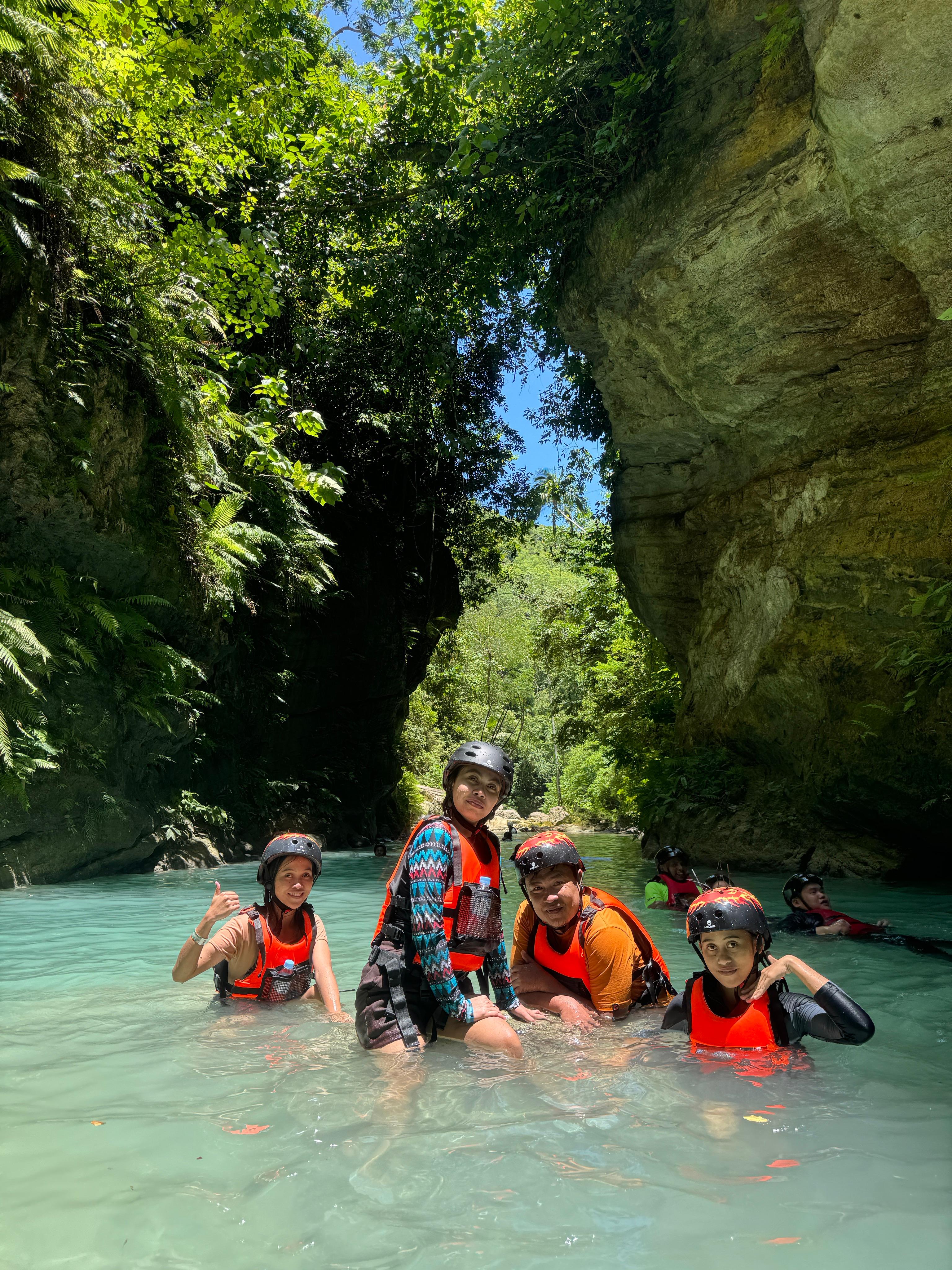 Cebu: Whale Shark Swim & Kawasan Falls Canyoneering Day Tour