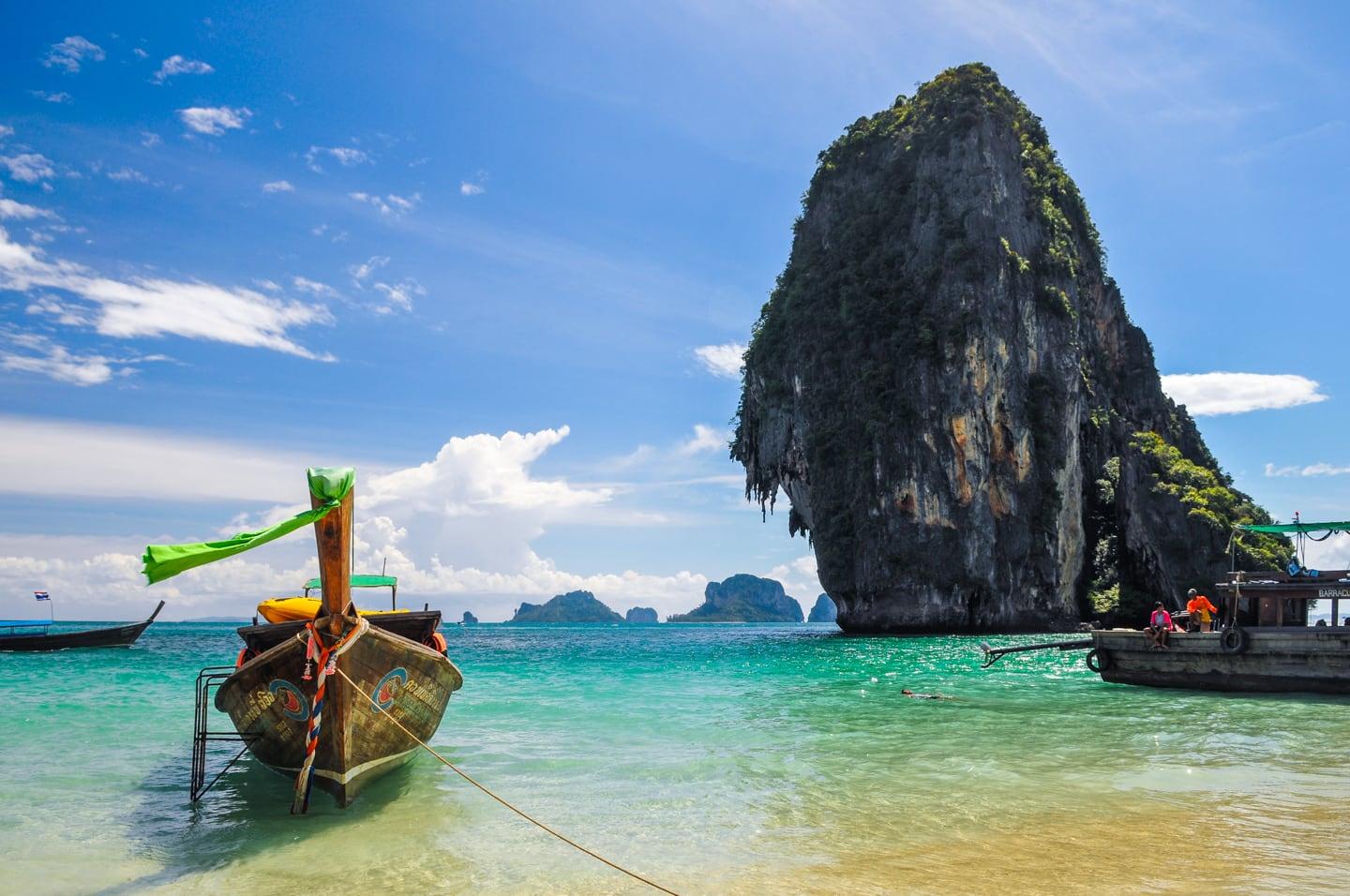 Krabi Airport to Railay Beach: Private Transfer & Boat Combo