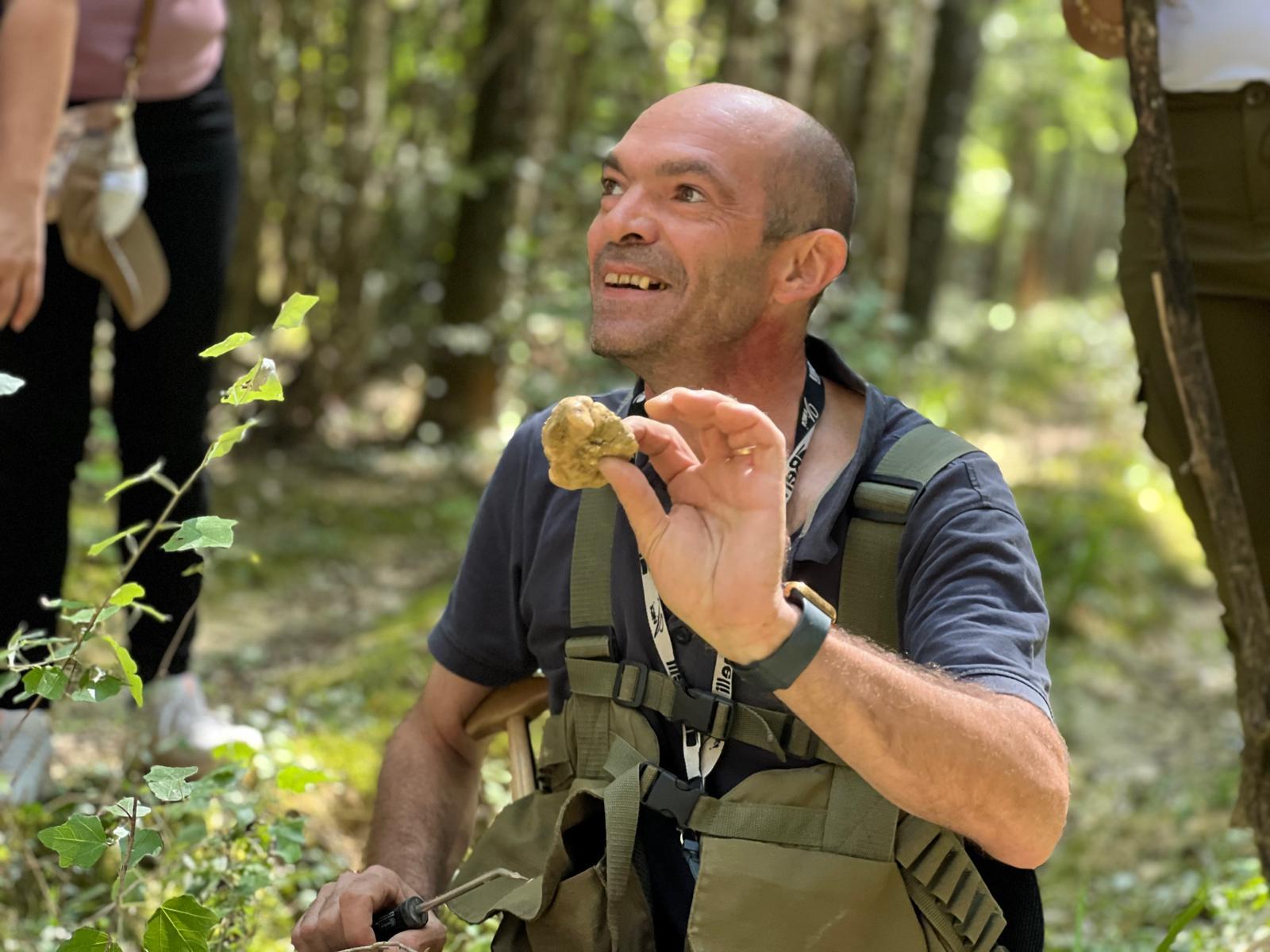 Private Truffle Hunt, San Gimignano & Chianti Wine Experience