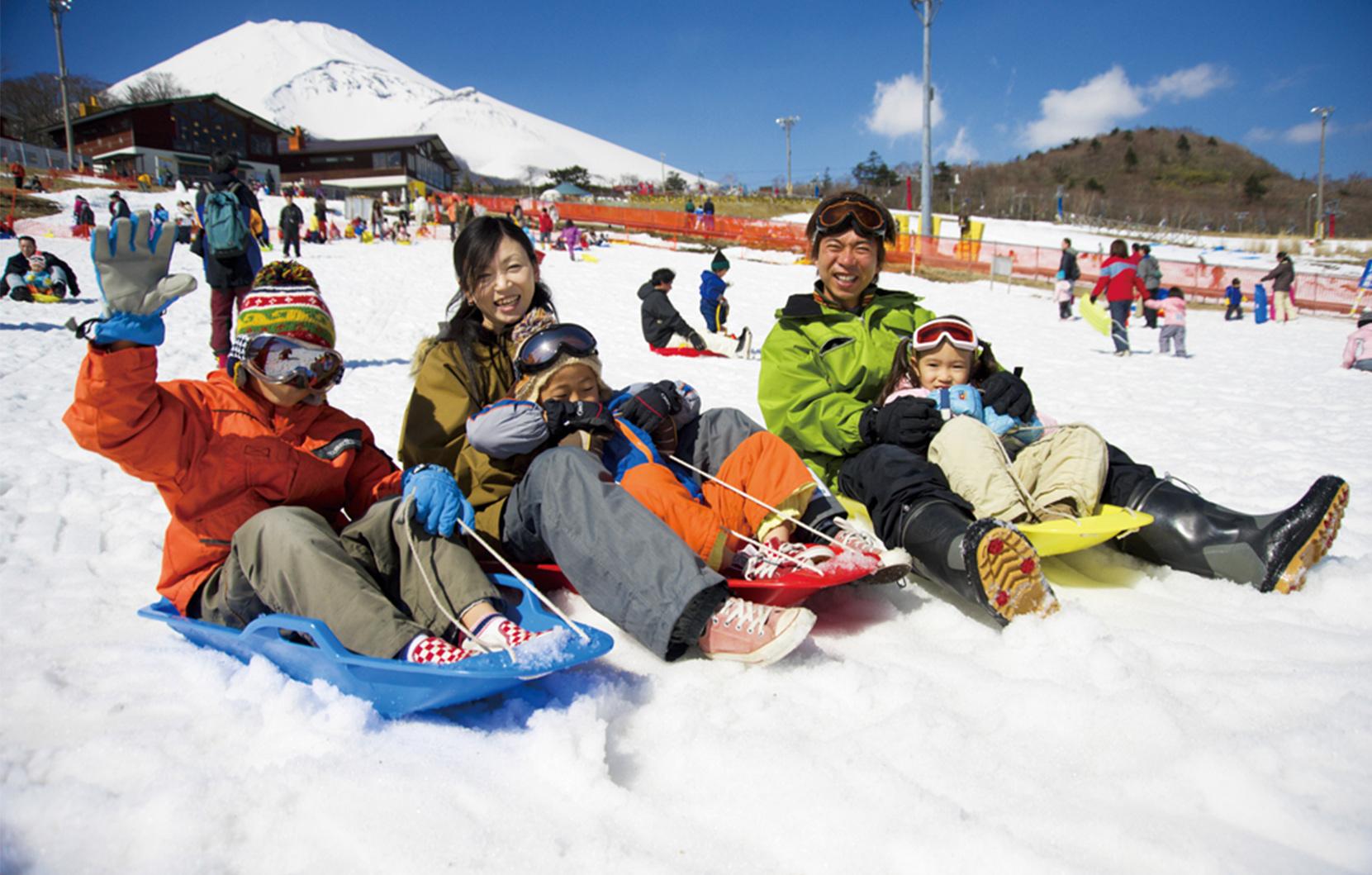 Mount Fuji Snow Day: Skiing & Winter Fun at Yeti Resort from Tokyo