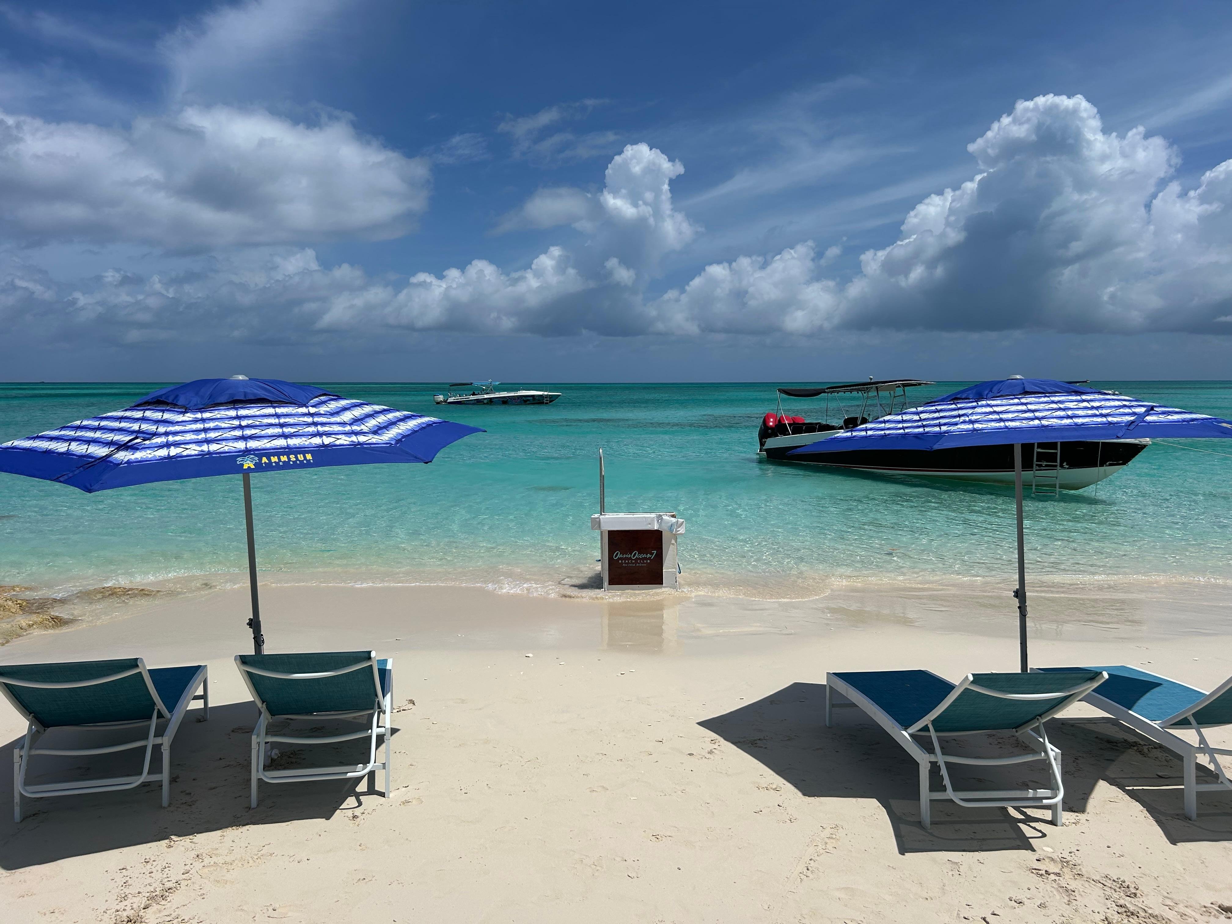 Nassau Powerboat Adventure: Snorkeling, Turtles & Private Beach Club