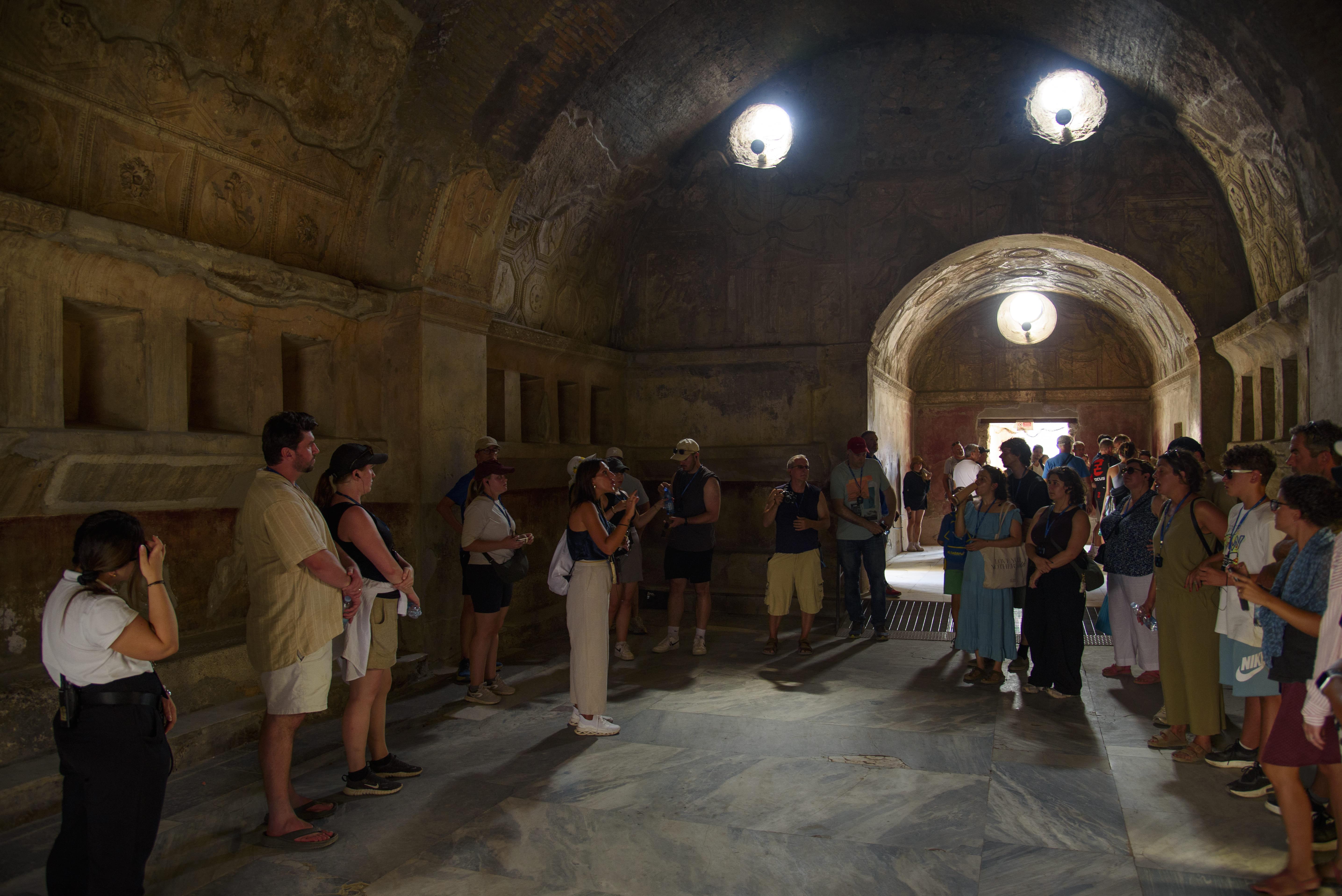 Pompeii & Mount Vesuvius Day Tour from Sorrento with Lunch
