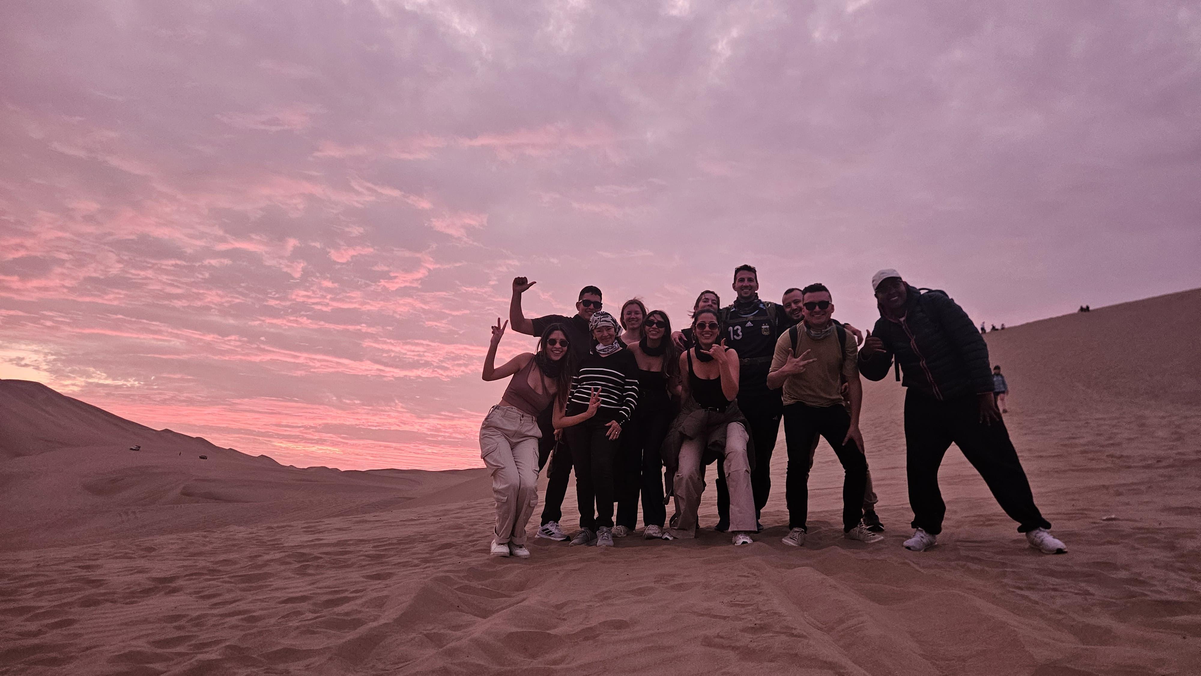 Tour de un día desde Lima a Paracas, Huacachina y el oasis del desierto de Ica