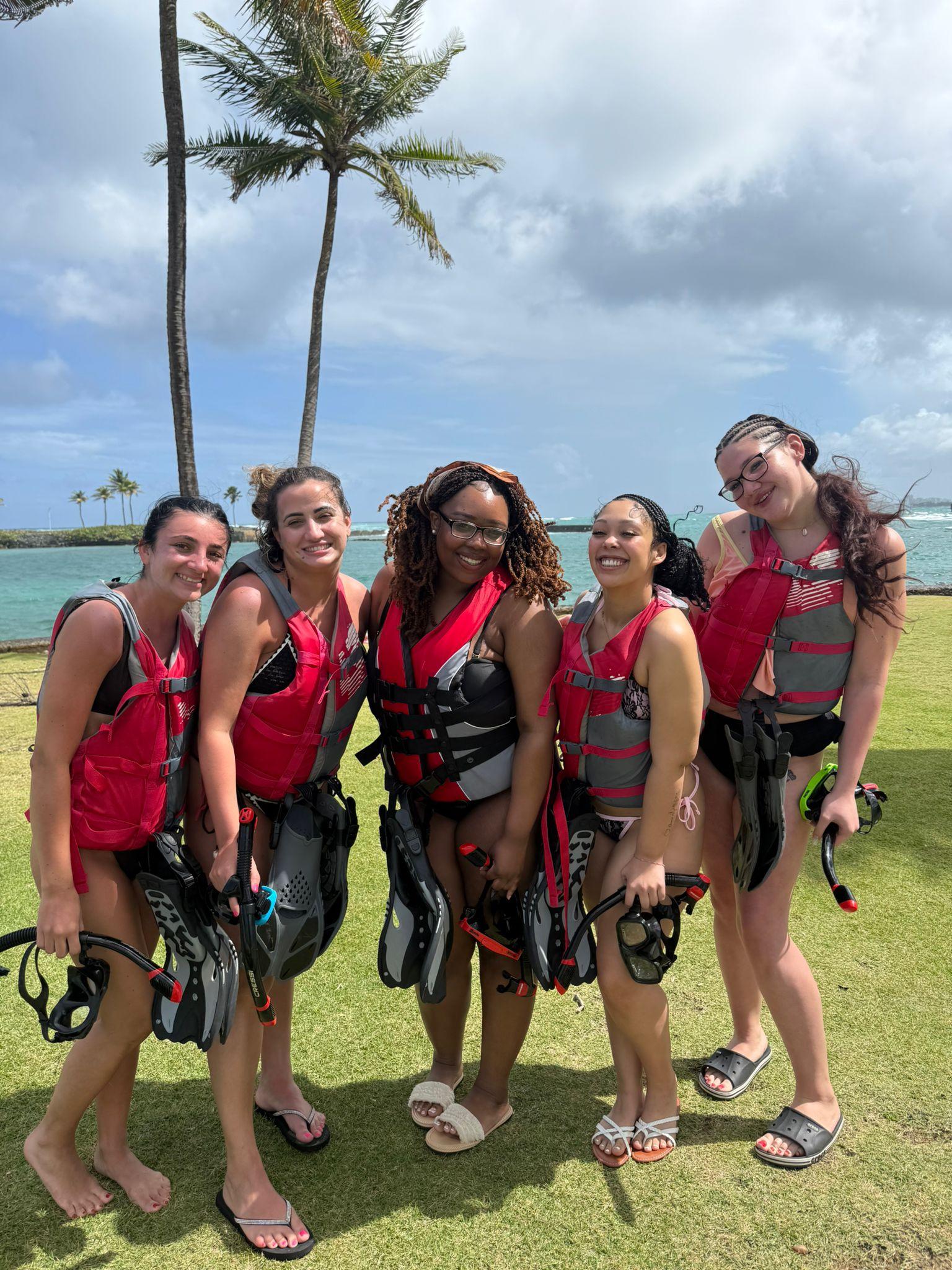 San Juan Shore Snorkeling with Turtles & Free Videos